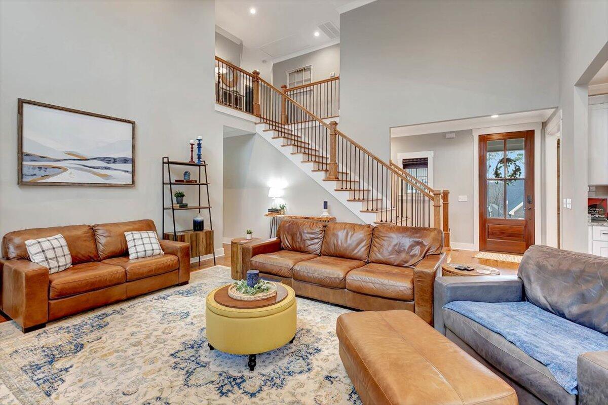 142 NW Opal Trail