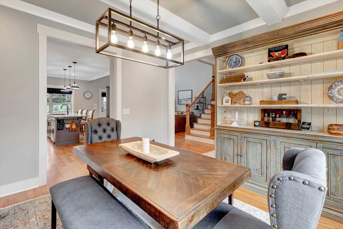 142 NW Opal Trail
