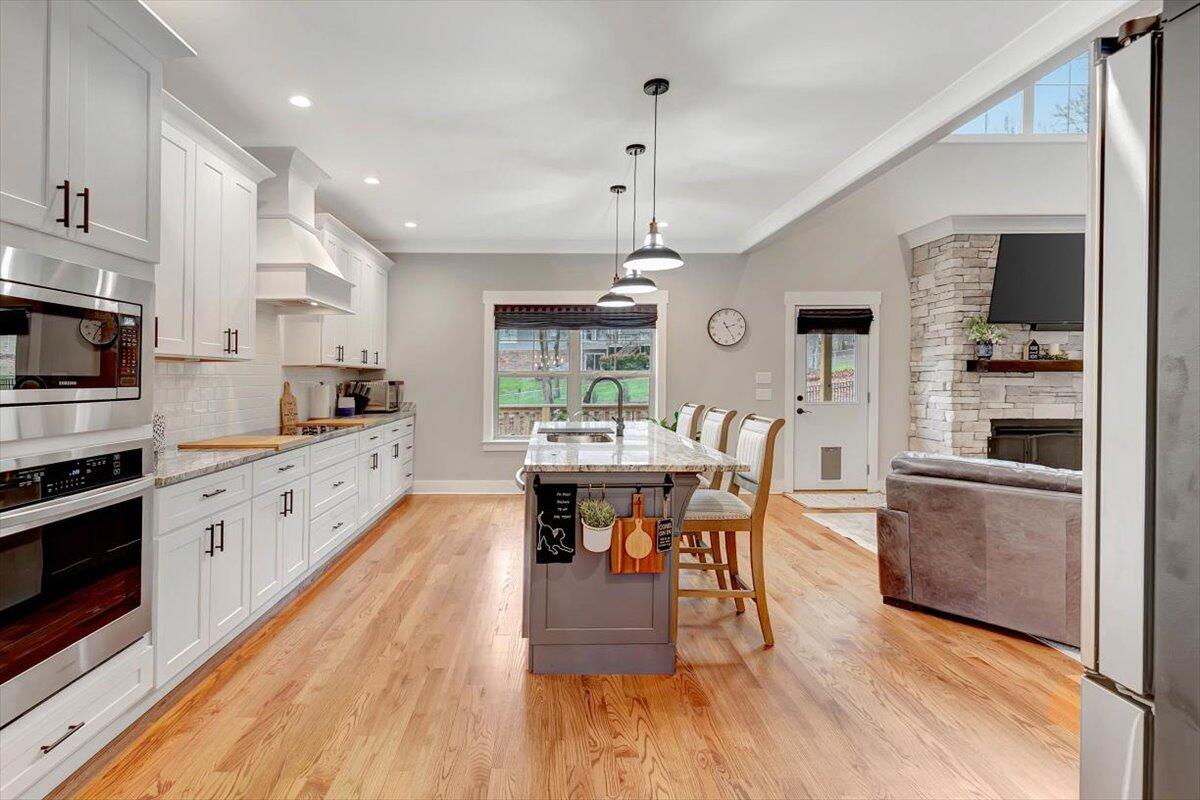 142 NW Opal Trail