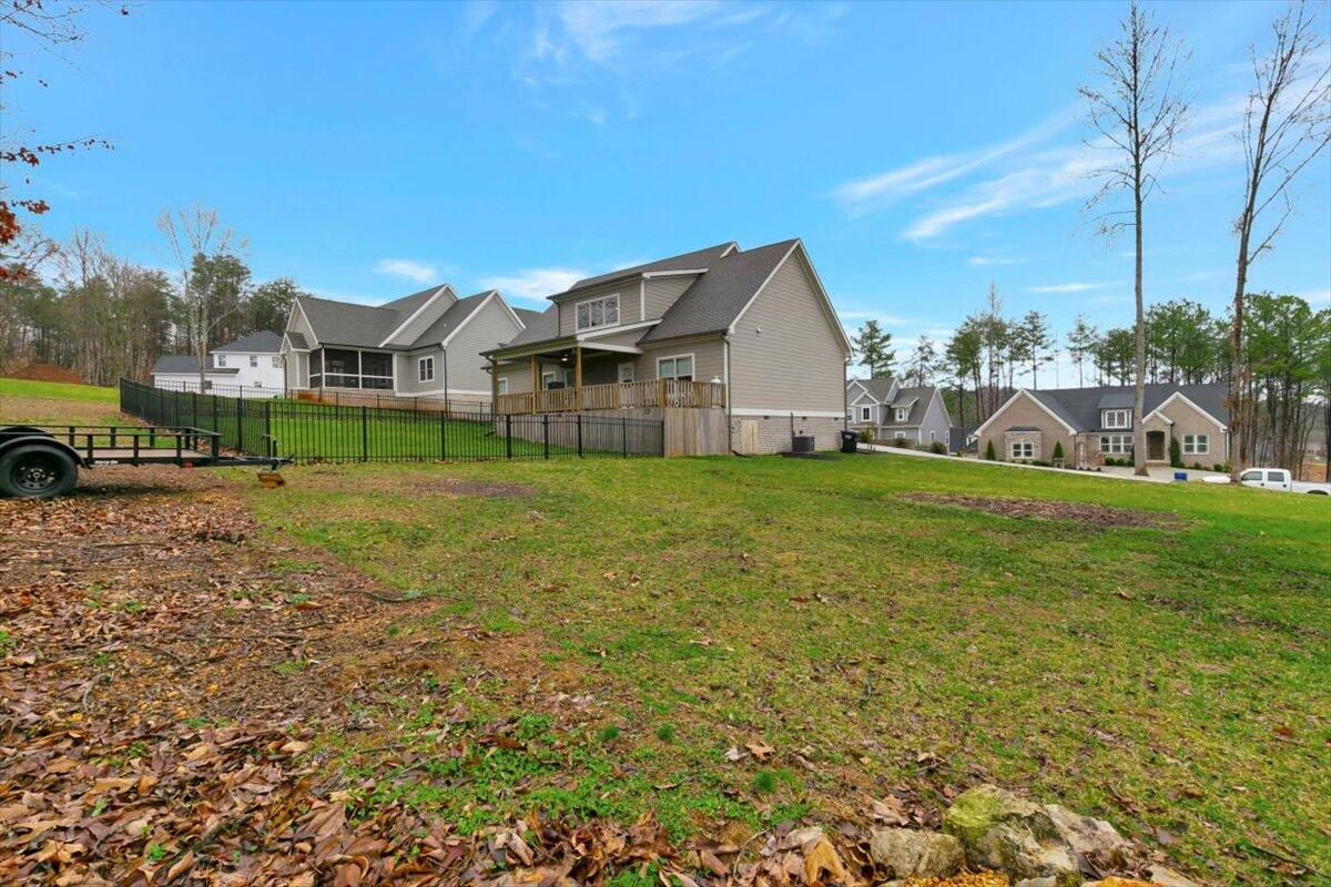 142 NW Opal Trail