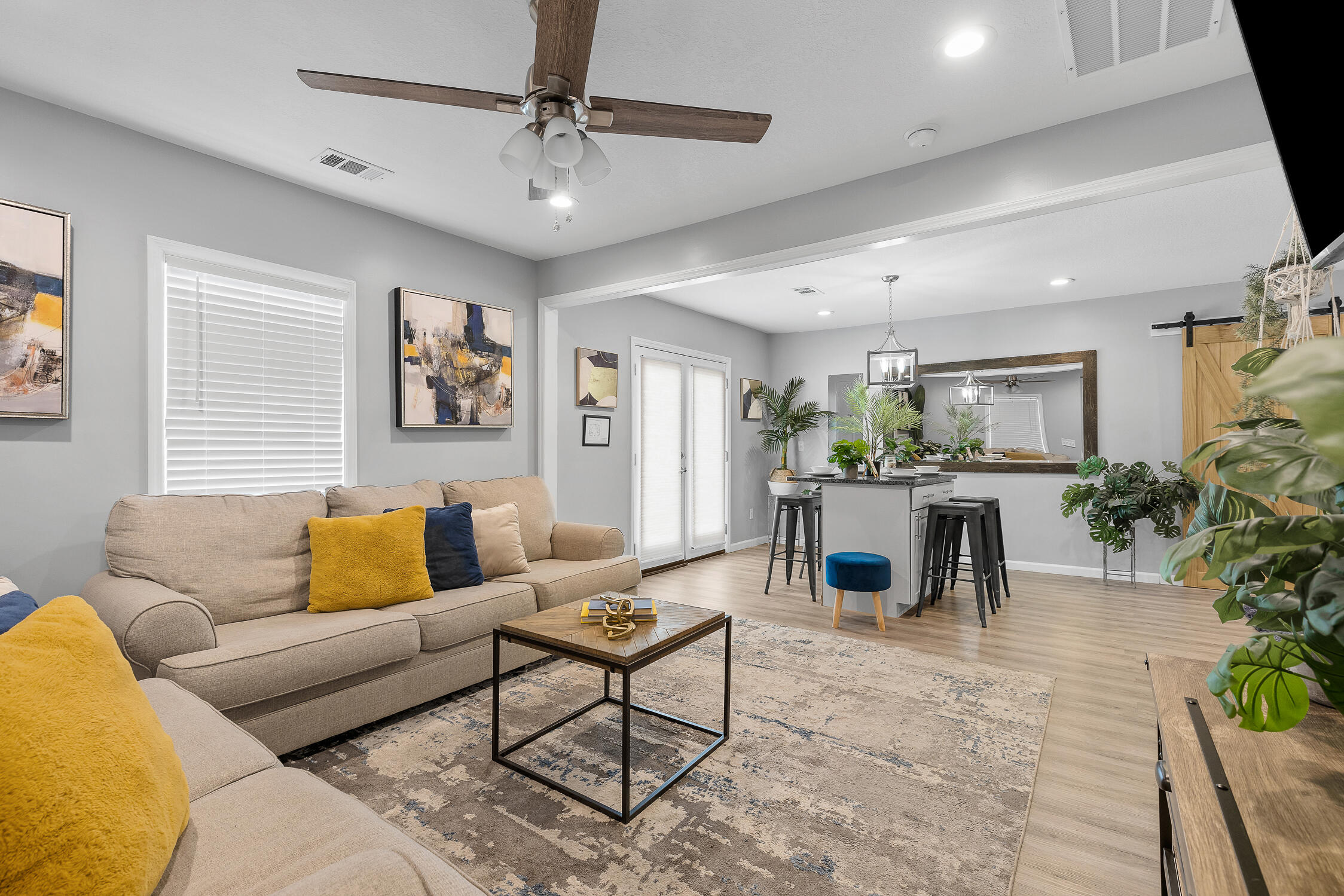 601 N Highland Park Avenue