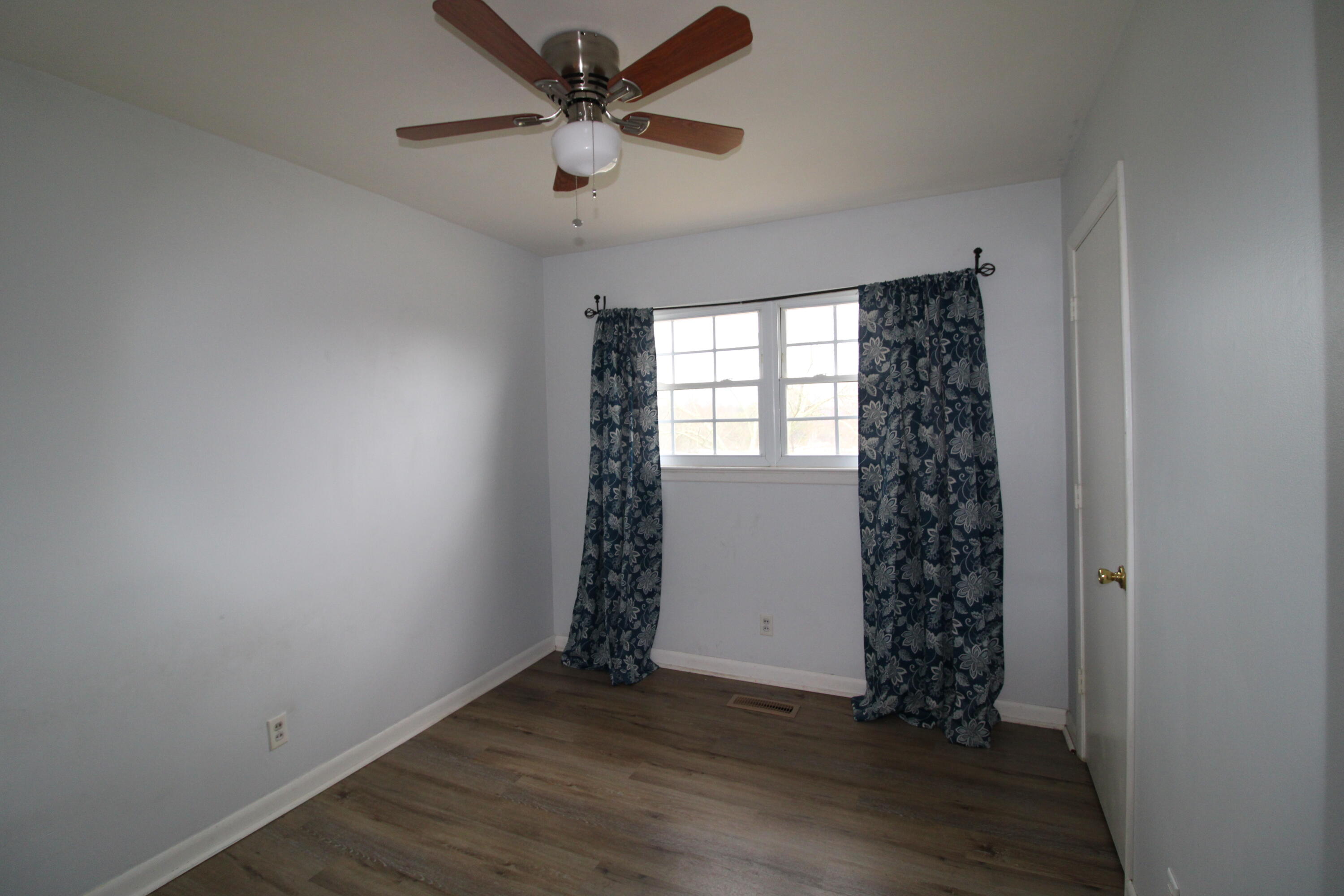 5742 Lyle Circle