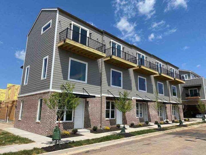 1607 Fagan Street, 107