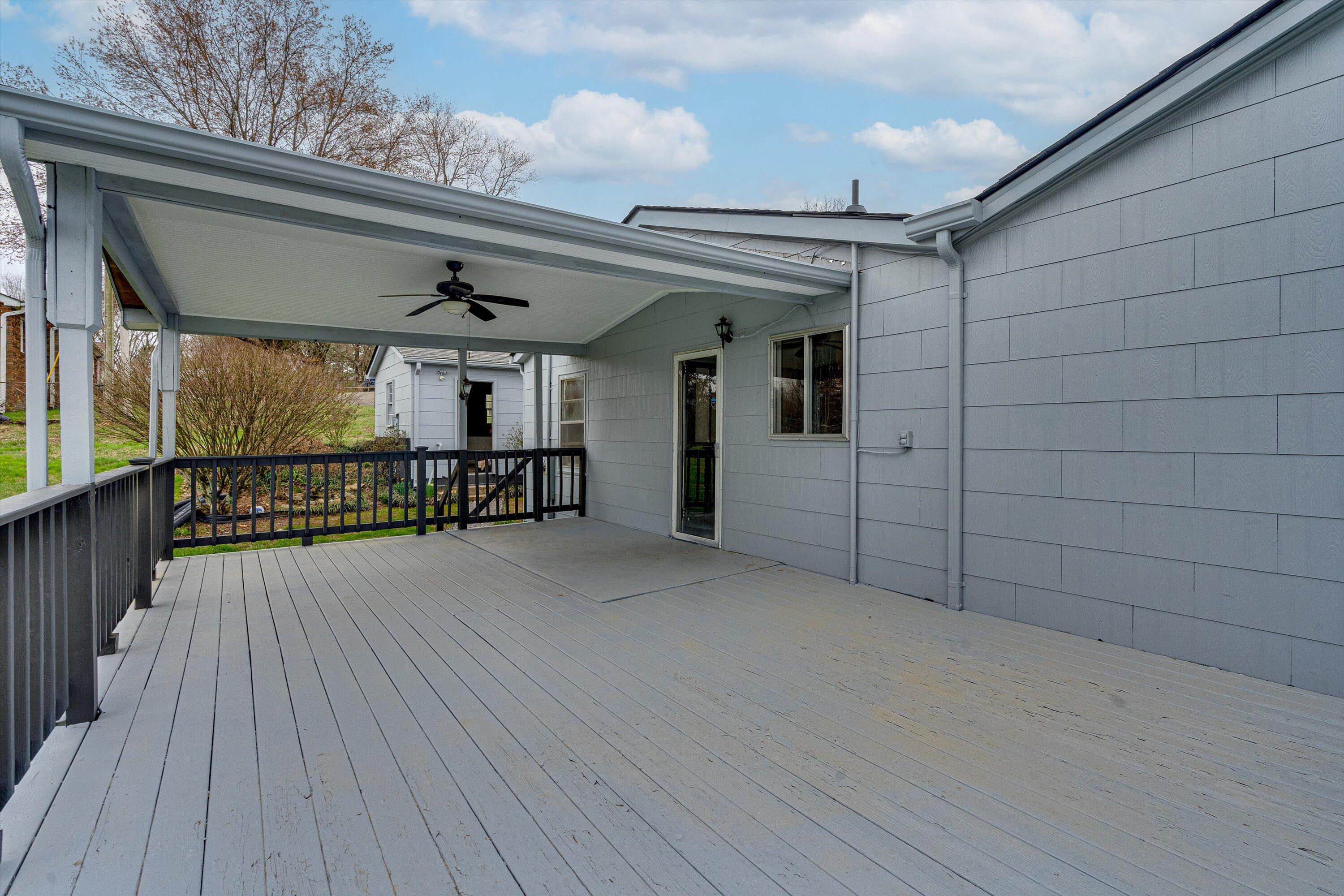 44 Williams Lane