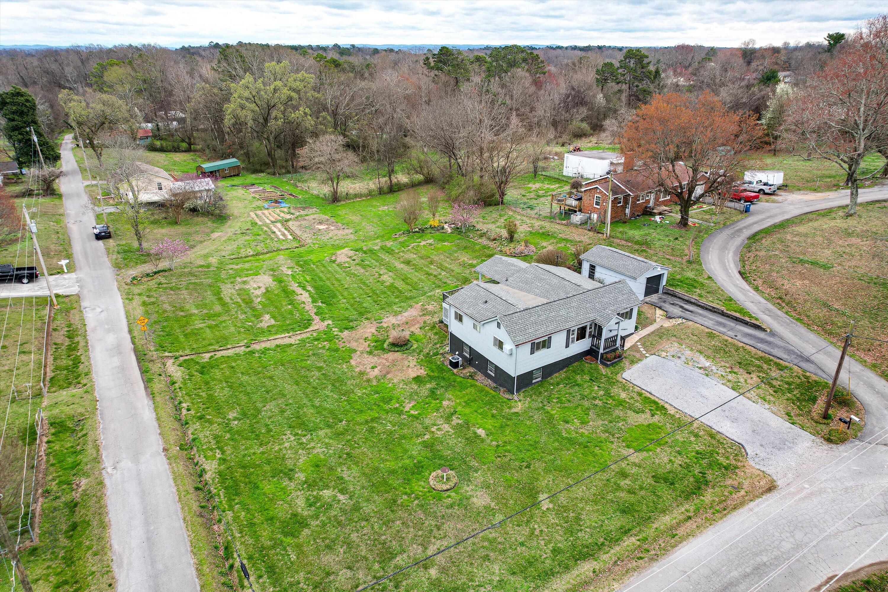 44 Williams Lane