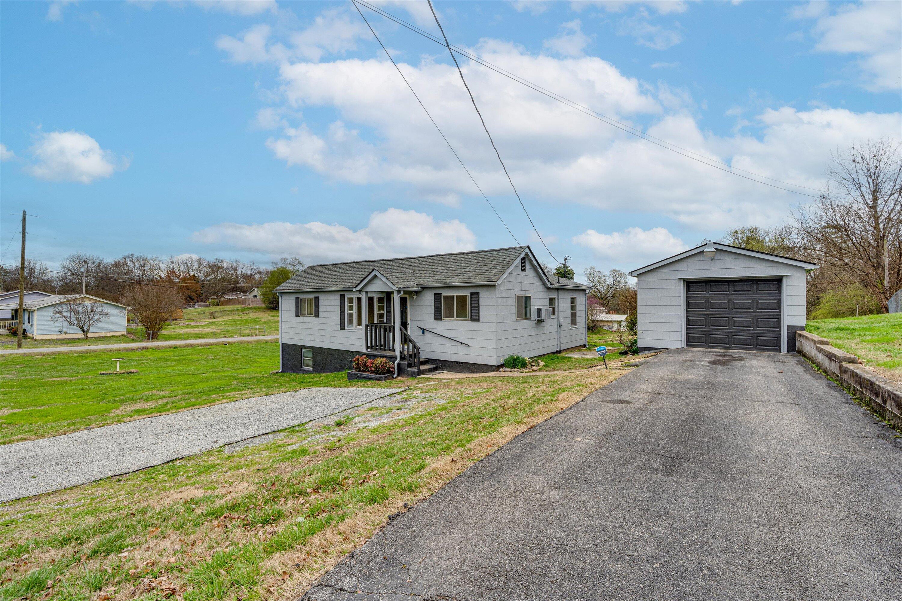 44 Williams Lane