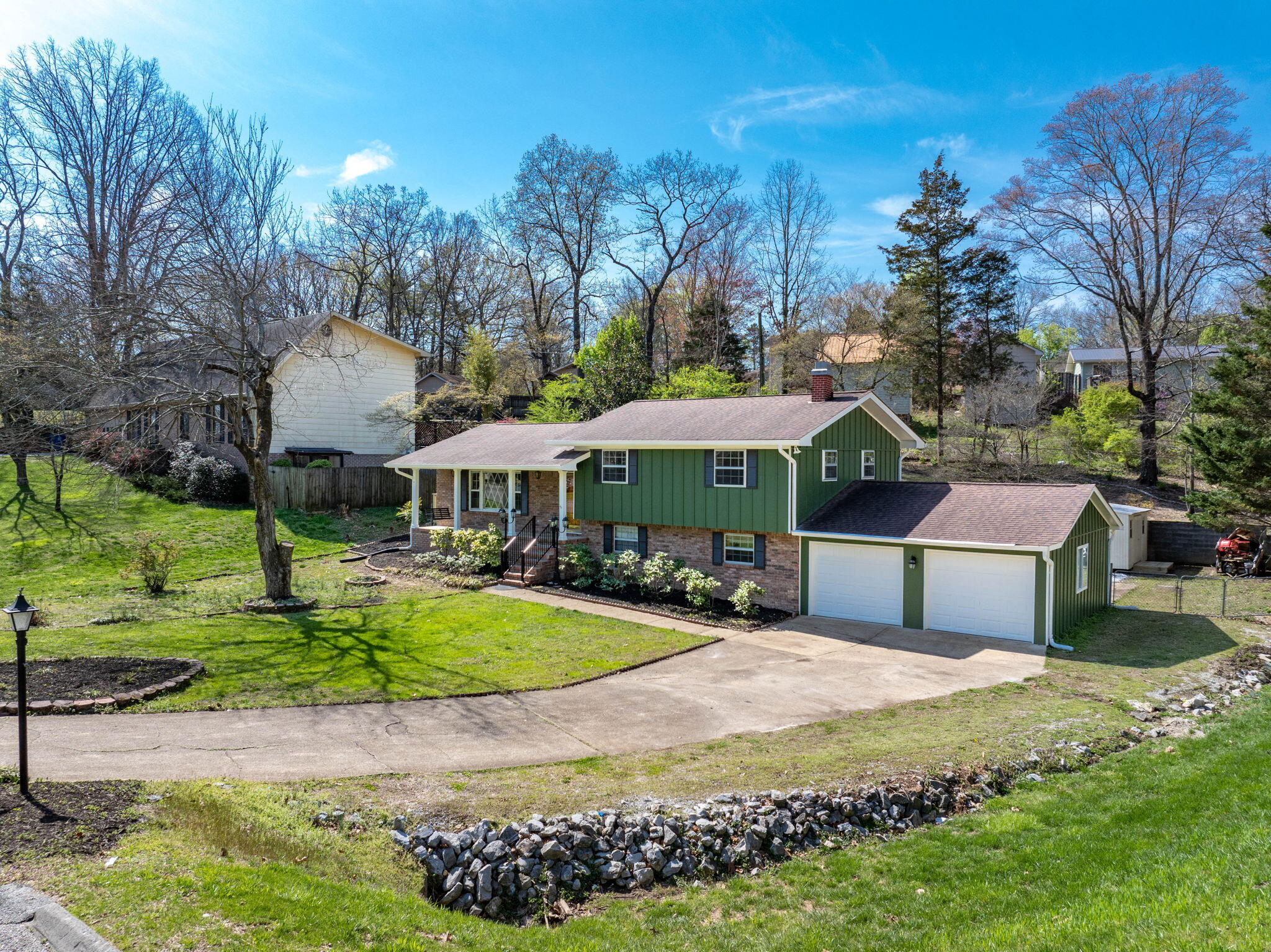 1420 Highcrest Drive