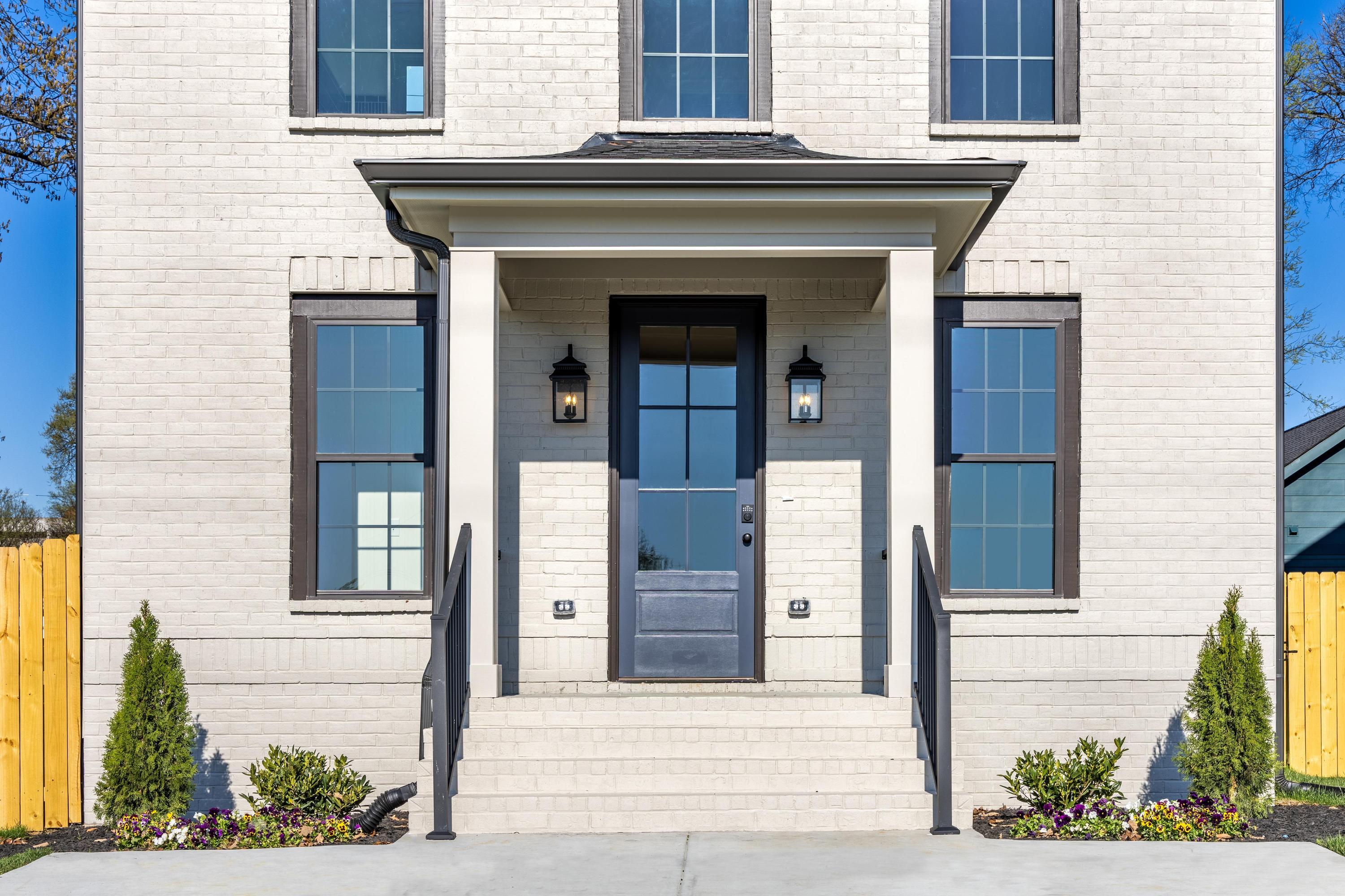 111 Scruggs Street