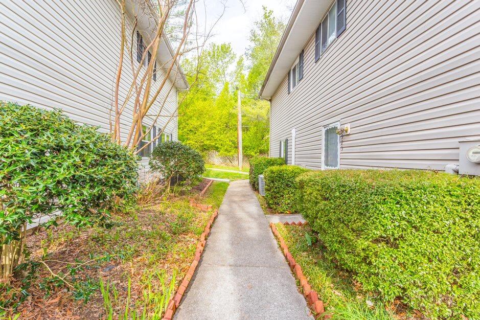 3911 N Quail Lane