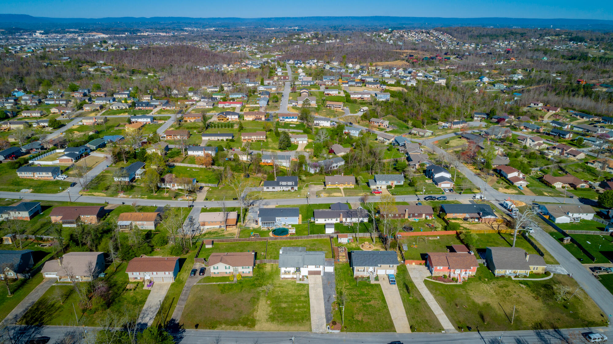 2813 Hidden Trail Lane