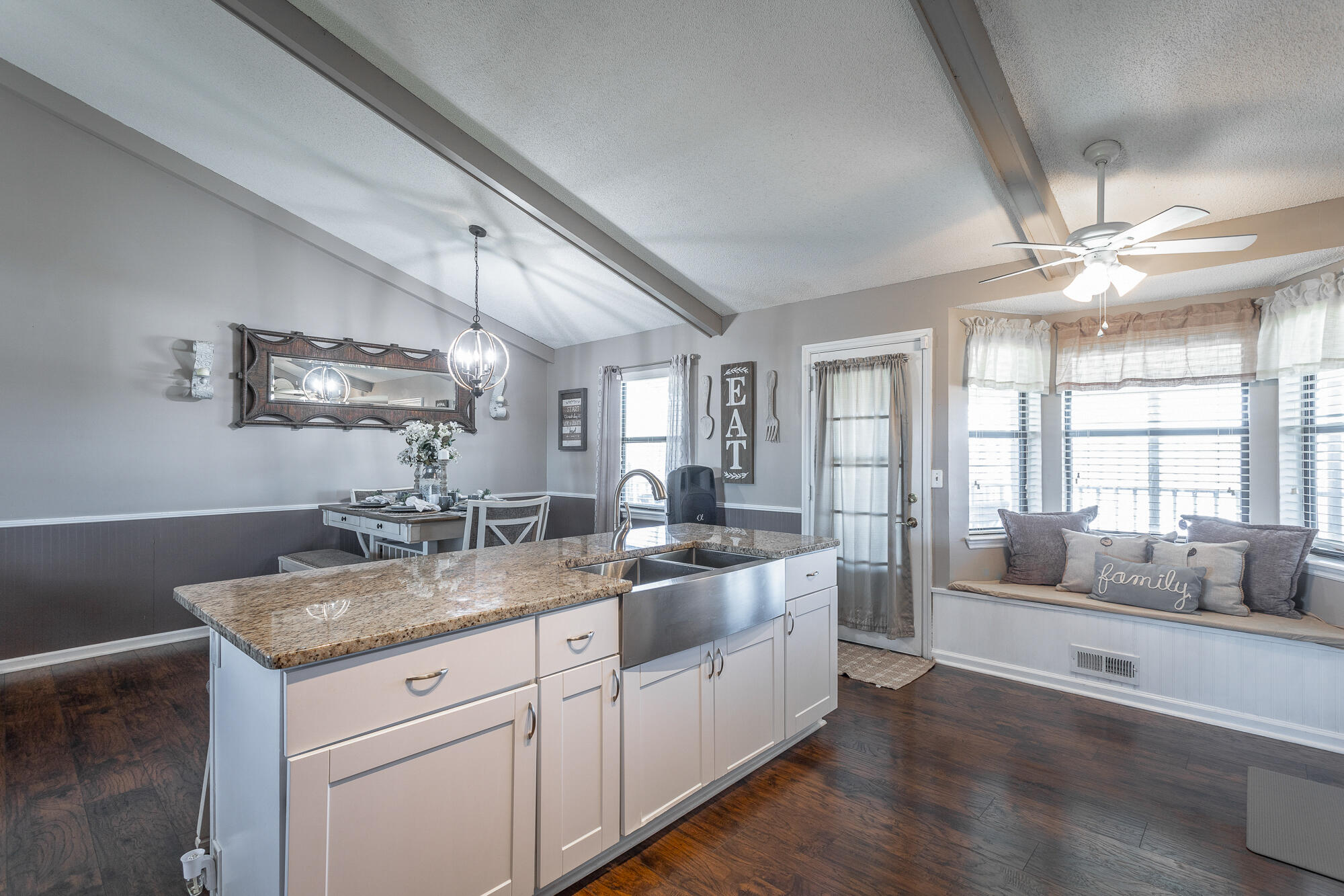 2813 Hidden Trail Lane