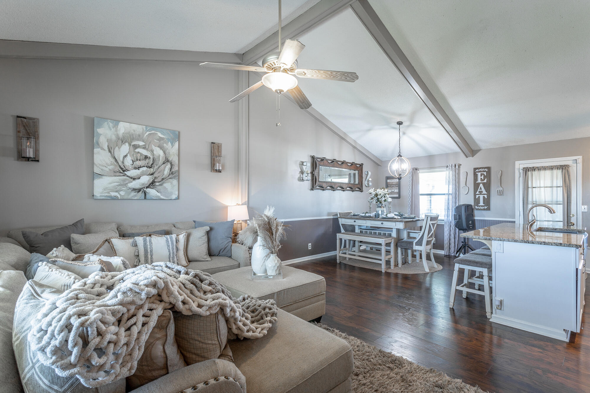 2813 Hidden Trail Lane