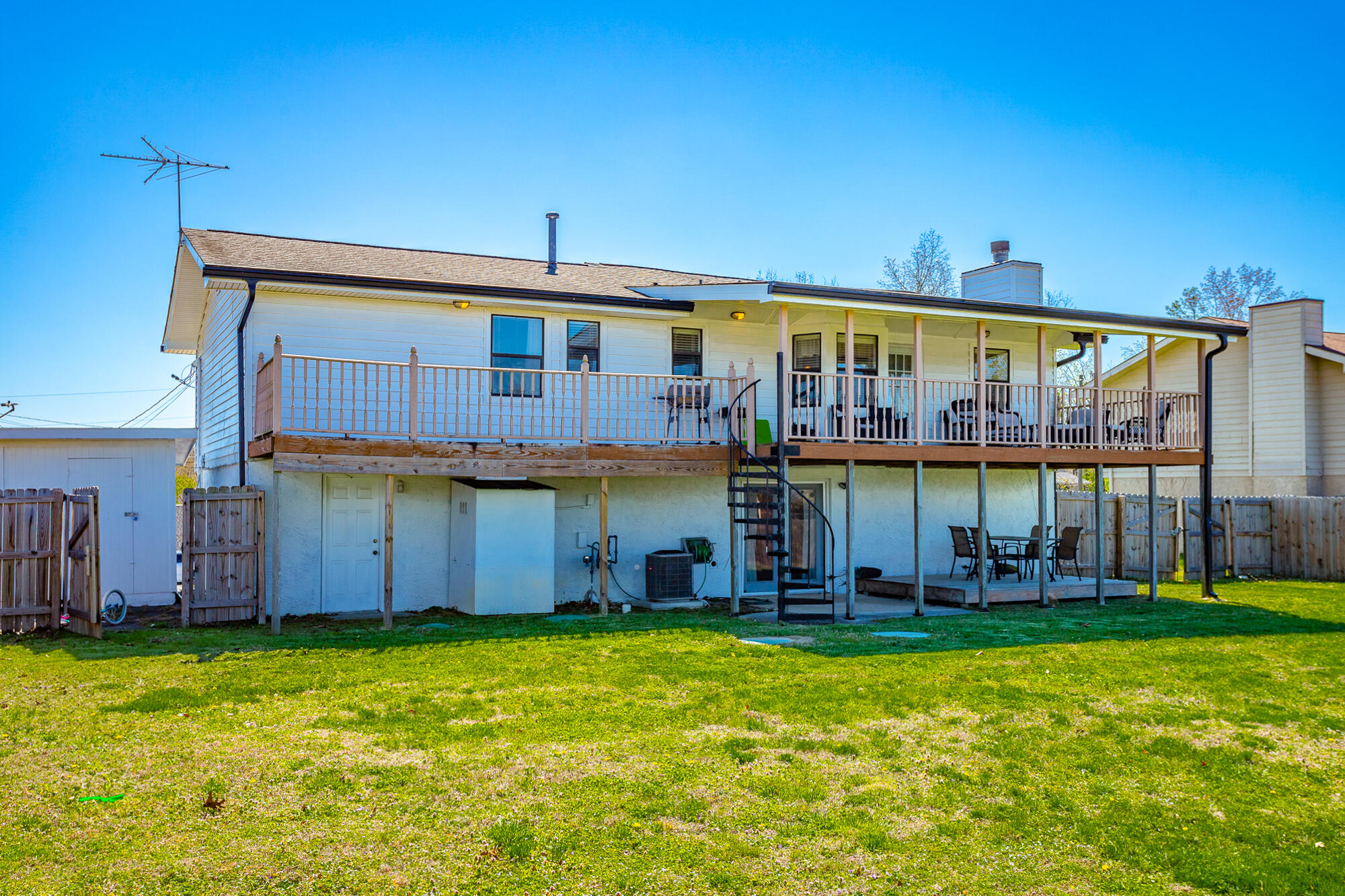 2813 Hidden Trail Lane
