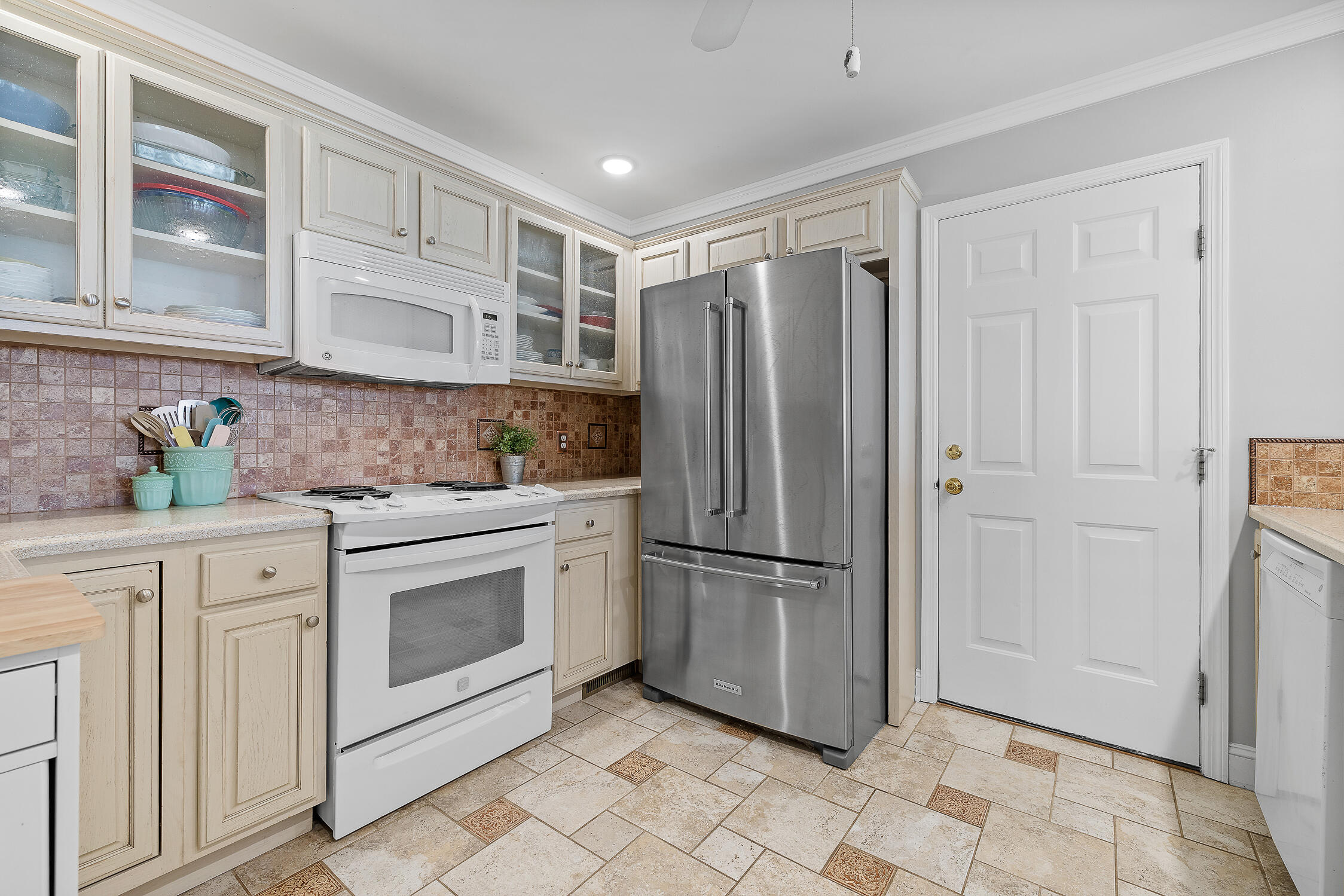 2103 Hendon Road