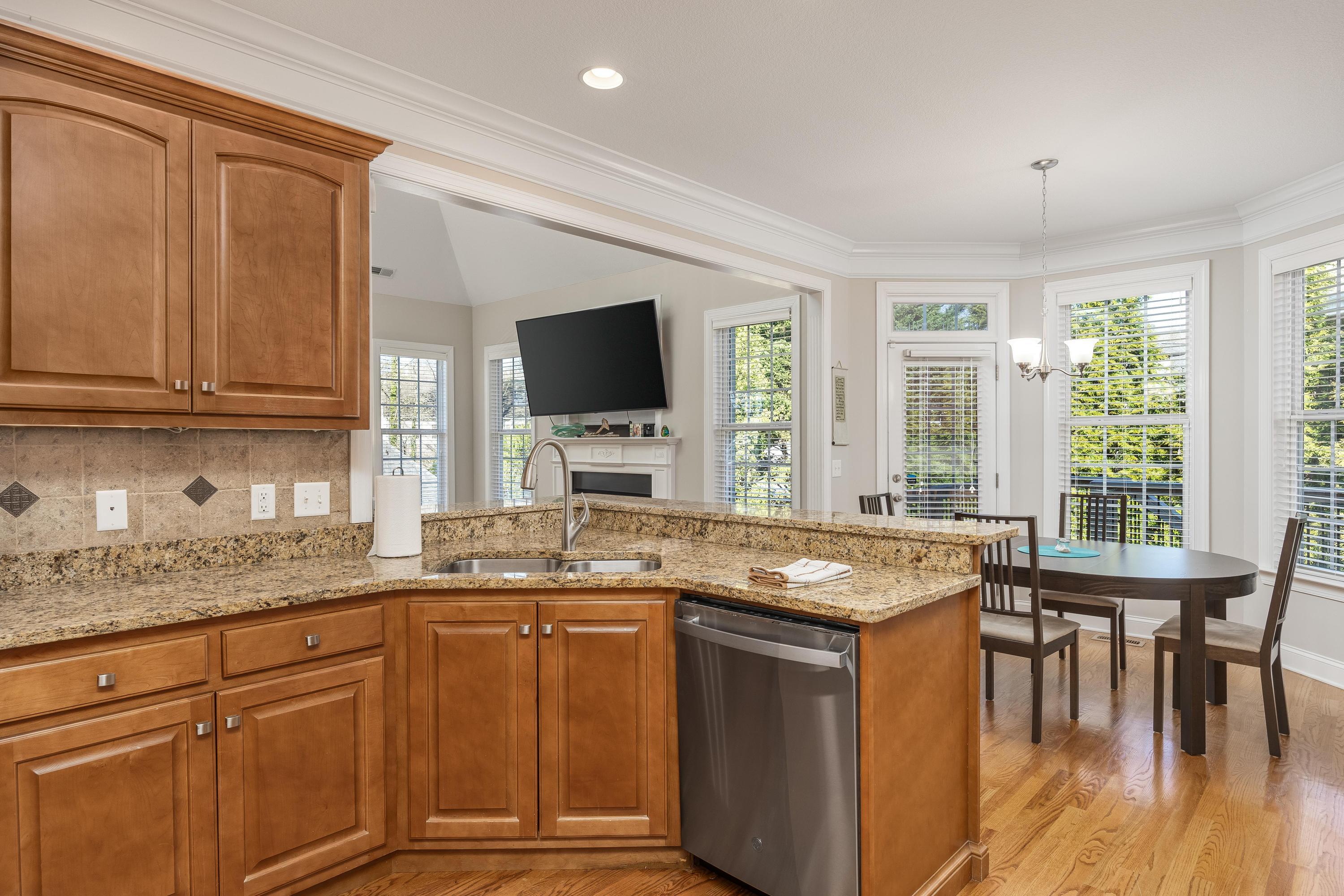 9875 Fieldcrest Drive