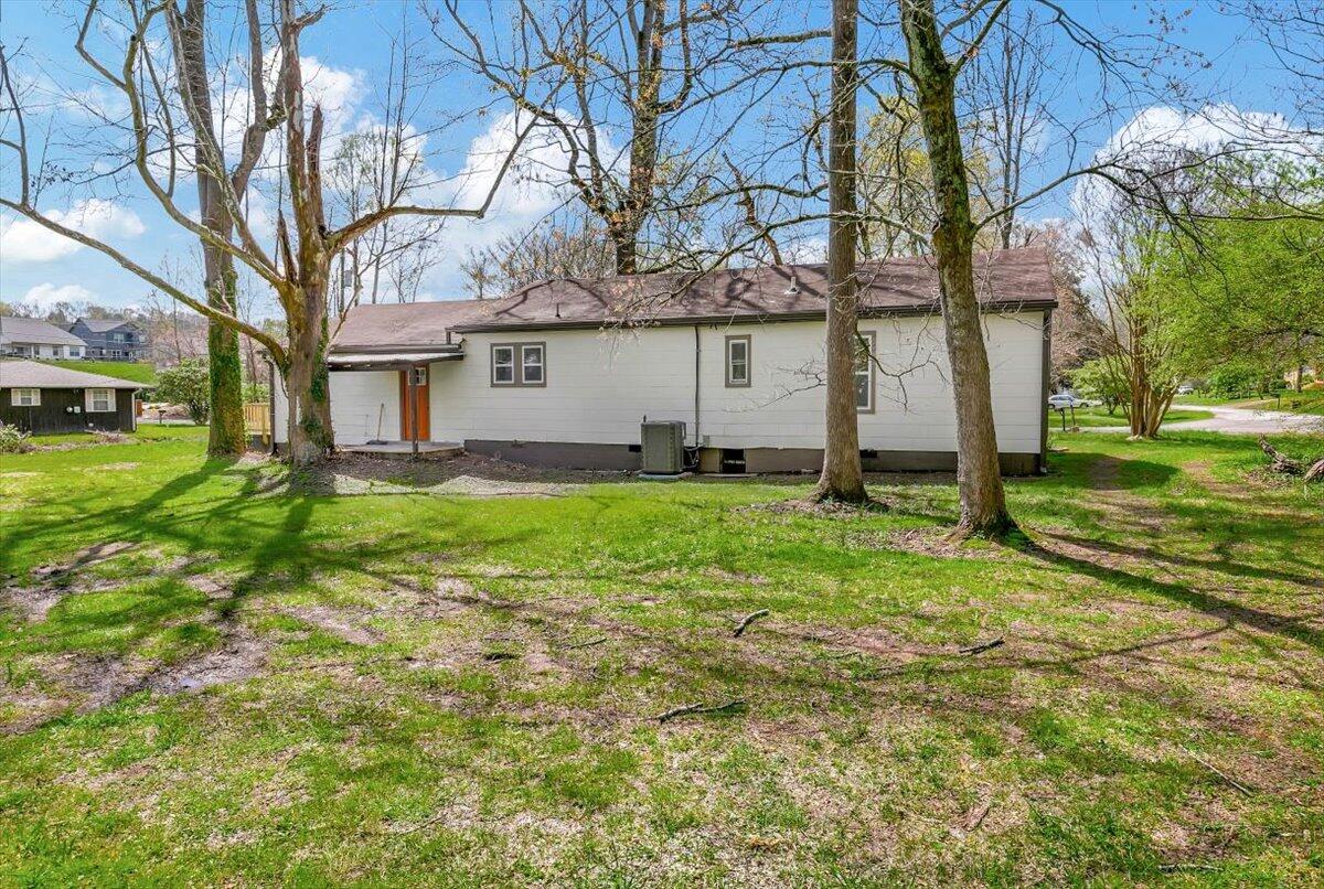 3 Webb Circle