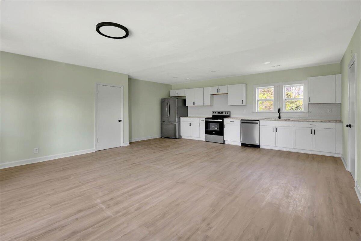 3 Webb Circle