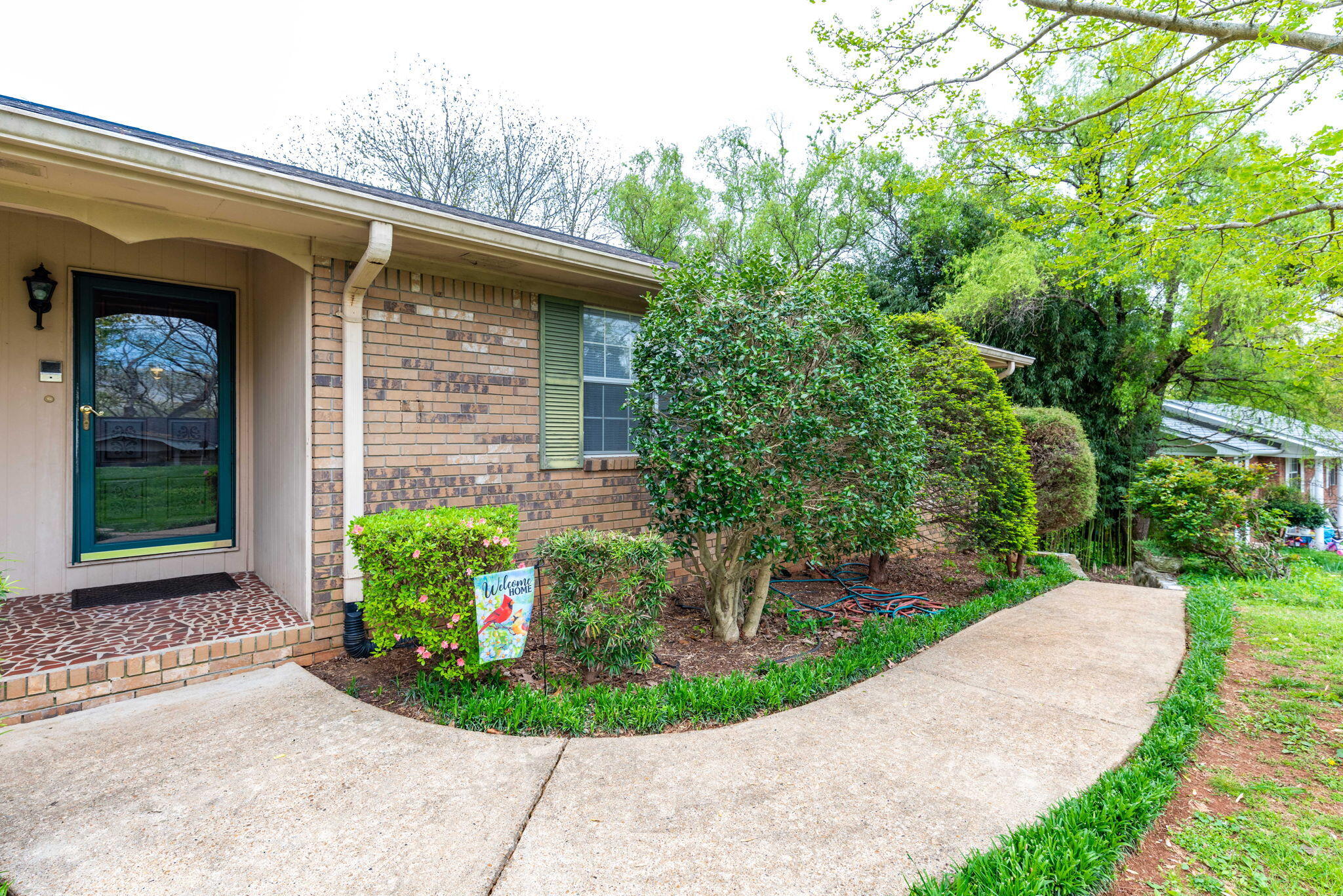 5116 Hunter Trail