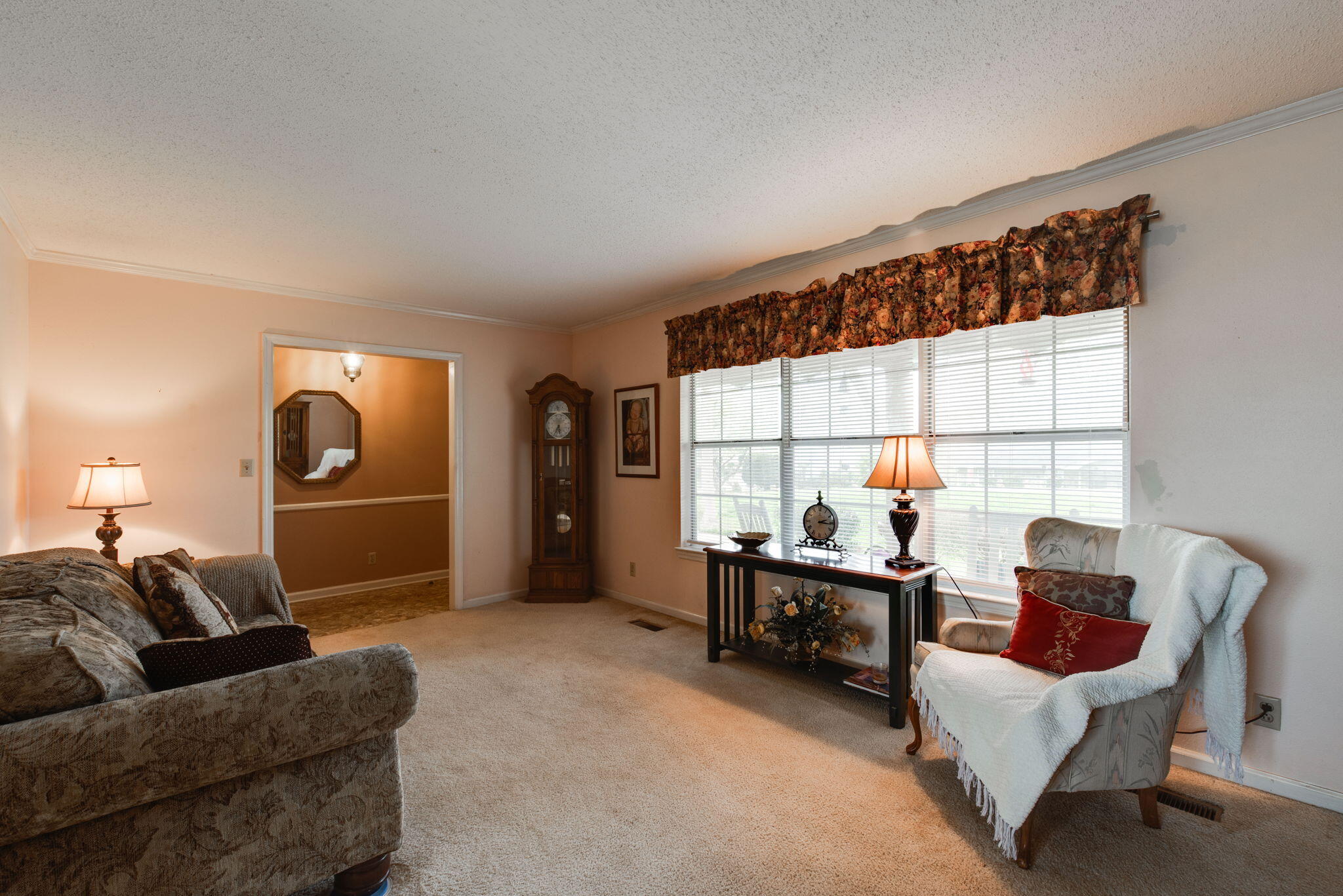 5116 Hunter Trail
