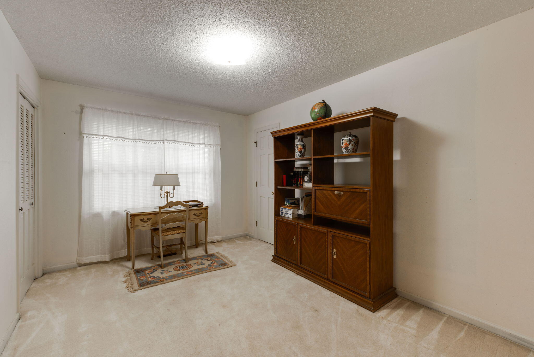 5116 Hunter Trail