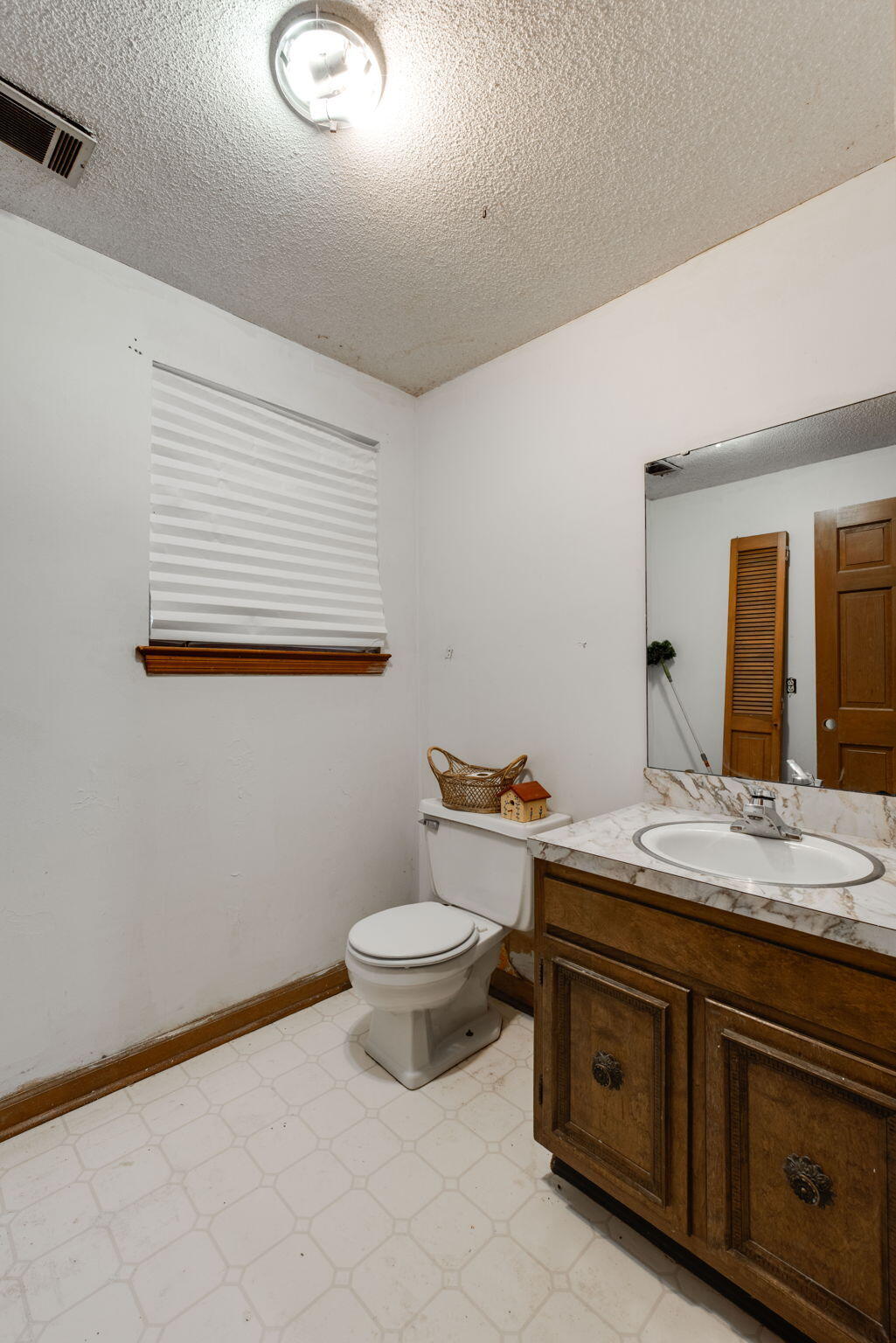 5116 Hunter Trail