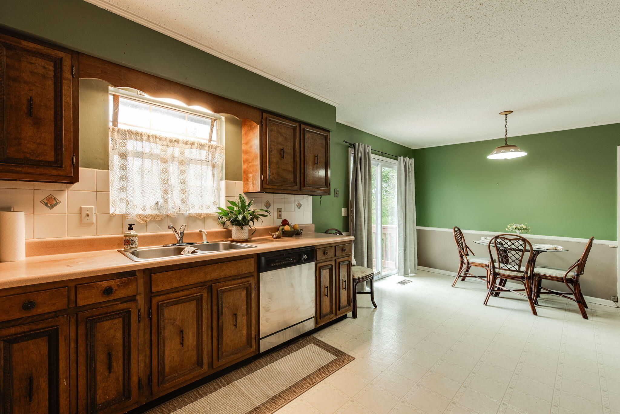 5116 Hunter Trail