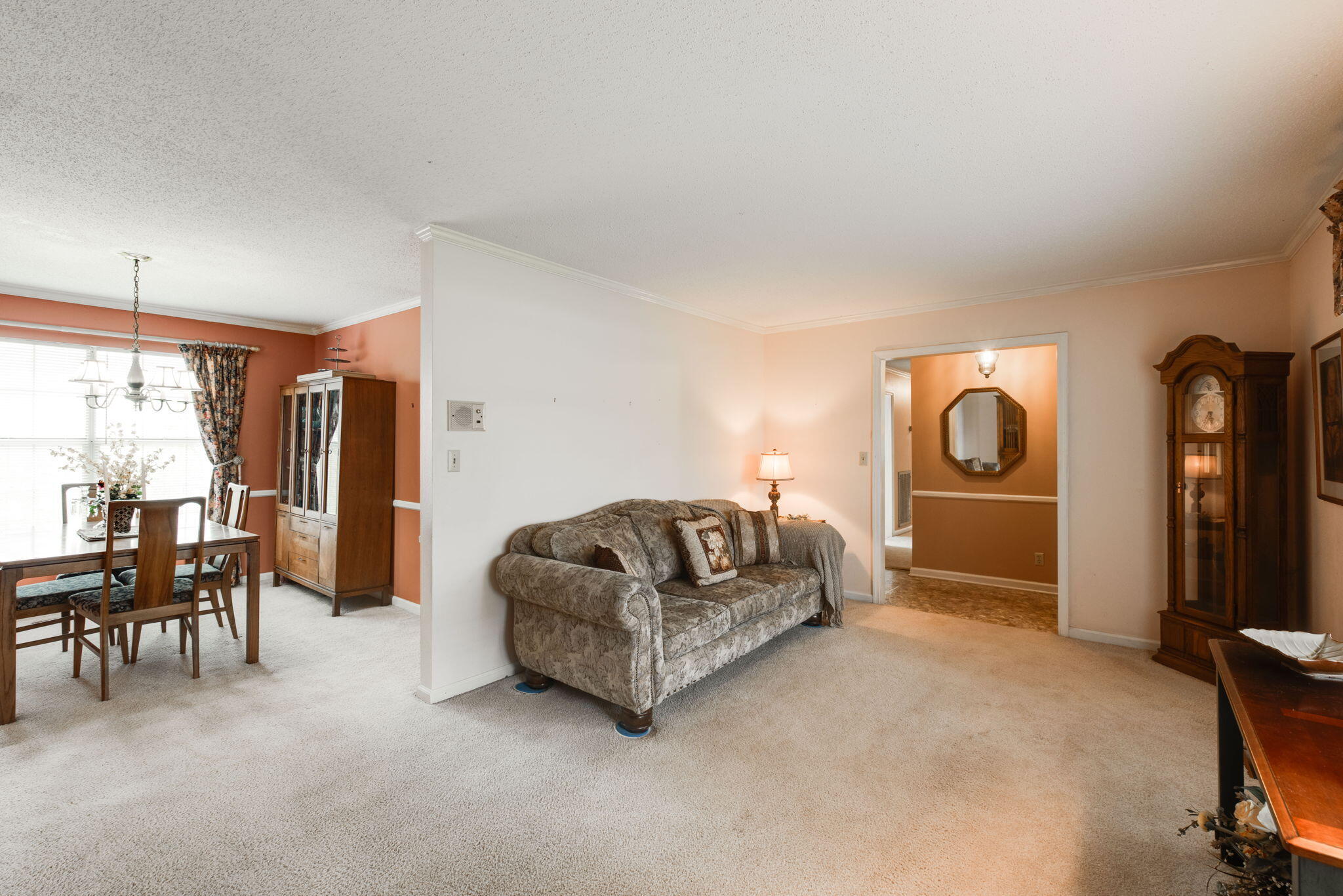 5116 Hunter Trail