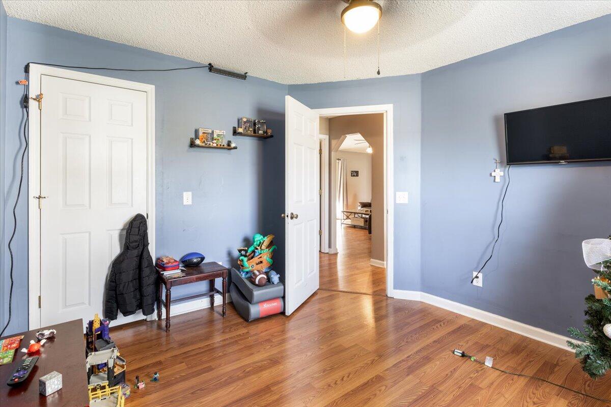 102 Dalewood Circle