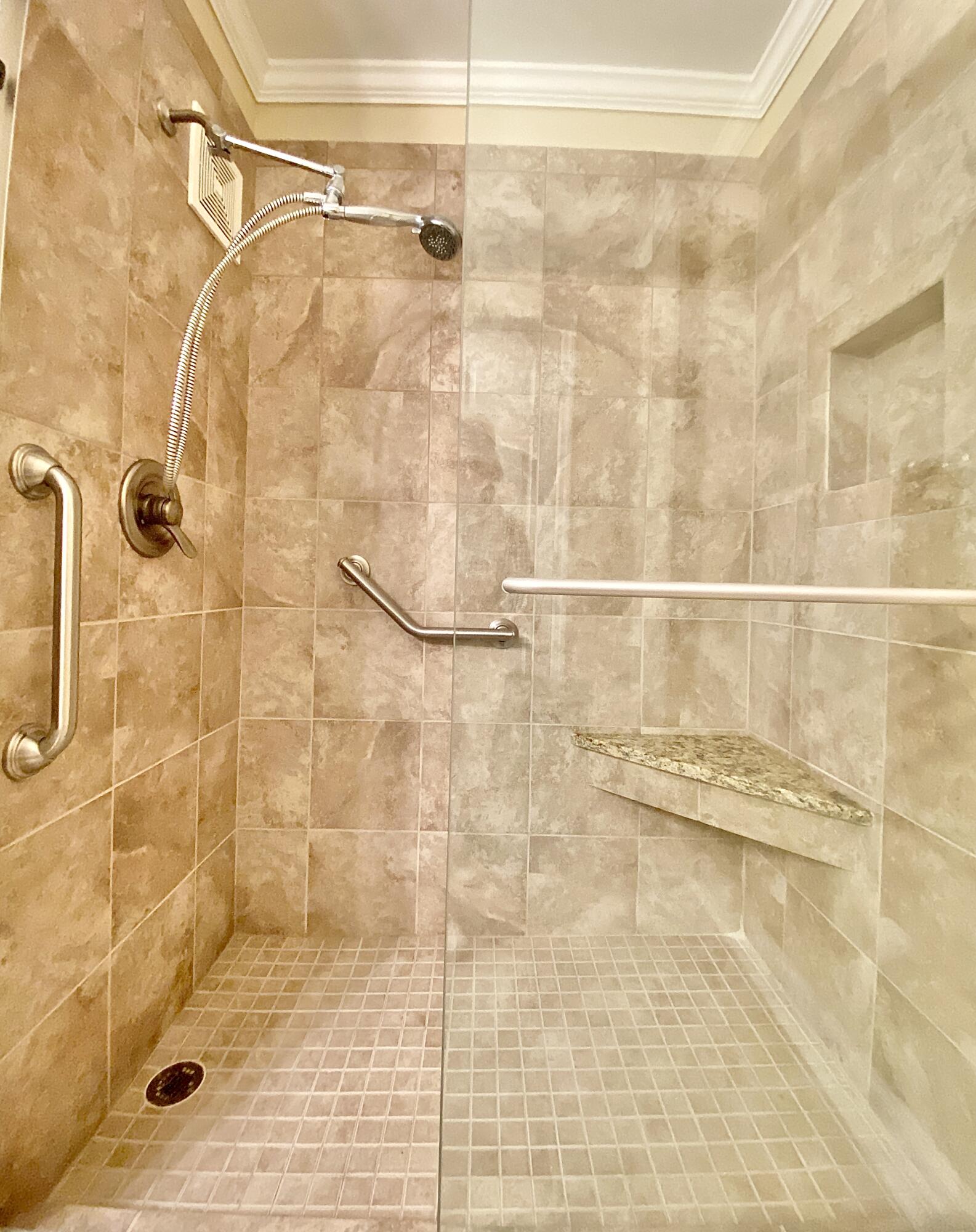 1131 Stringers Ridge Road, 15a