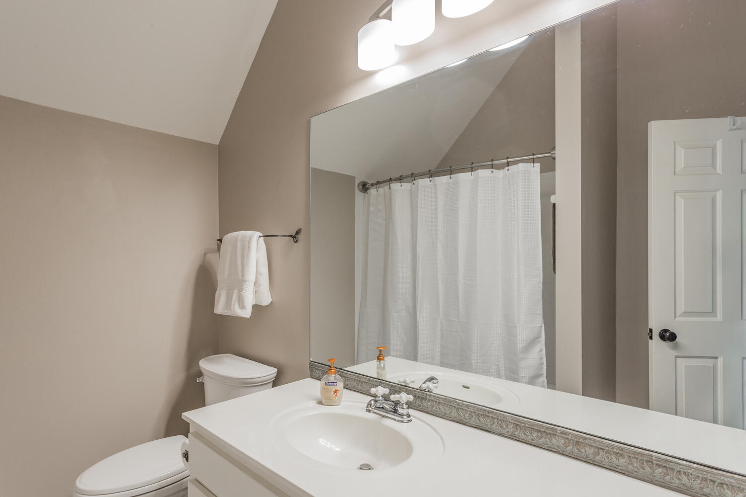 237 Brow Lake Road