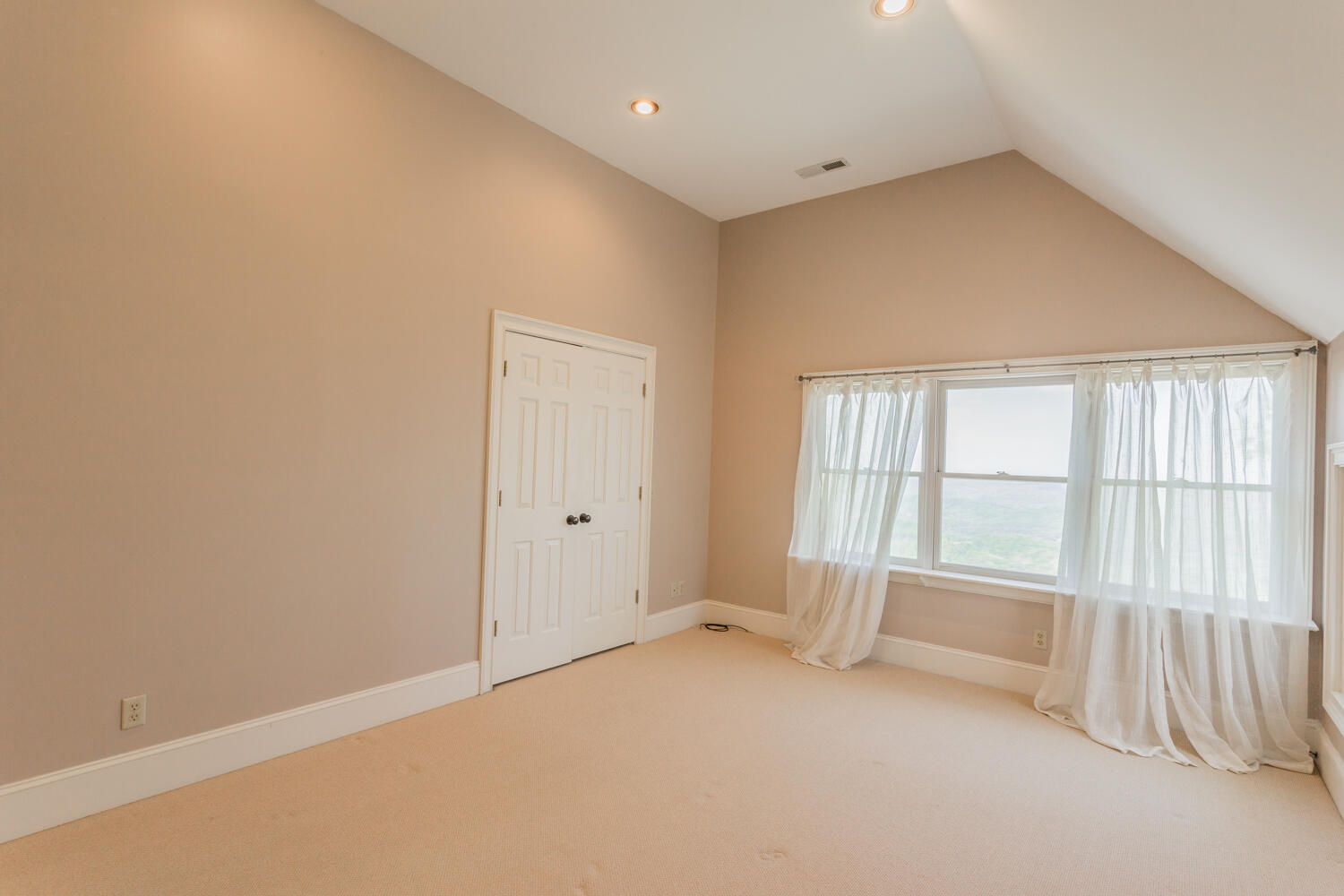 237 Brow Lake Road