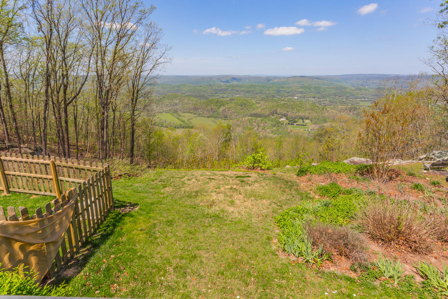 237 Brow Lake Road