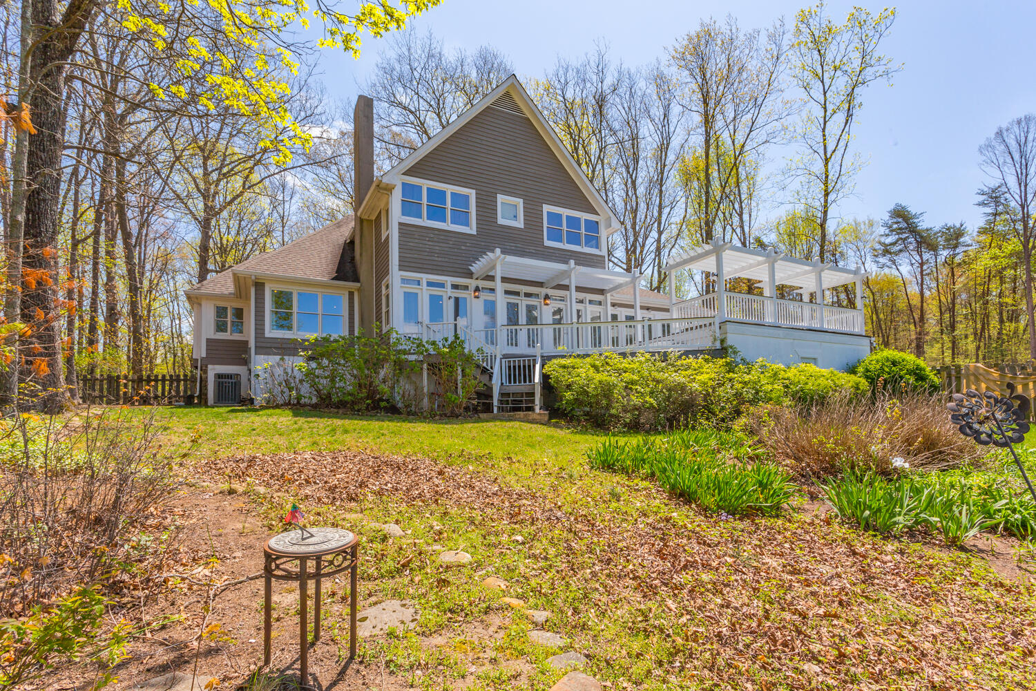 237 Brow Lake Road