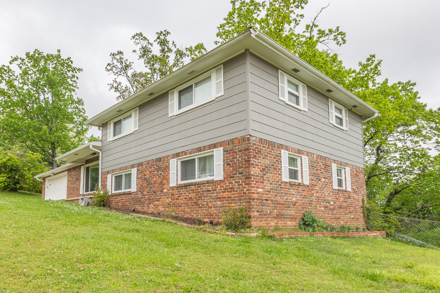 5801 Ragnar Drive