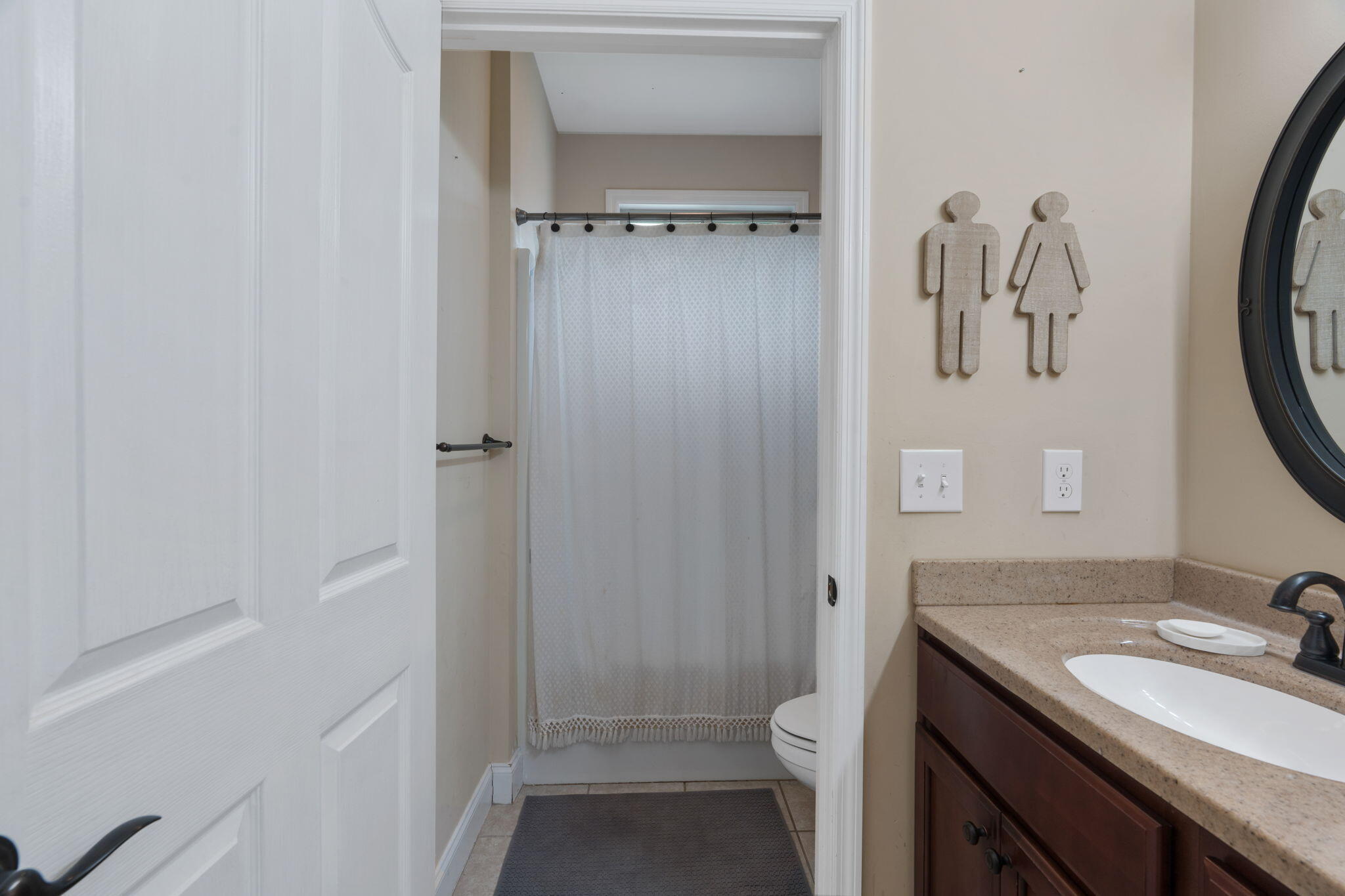 230 NW Silver Springs Trail