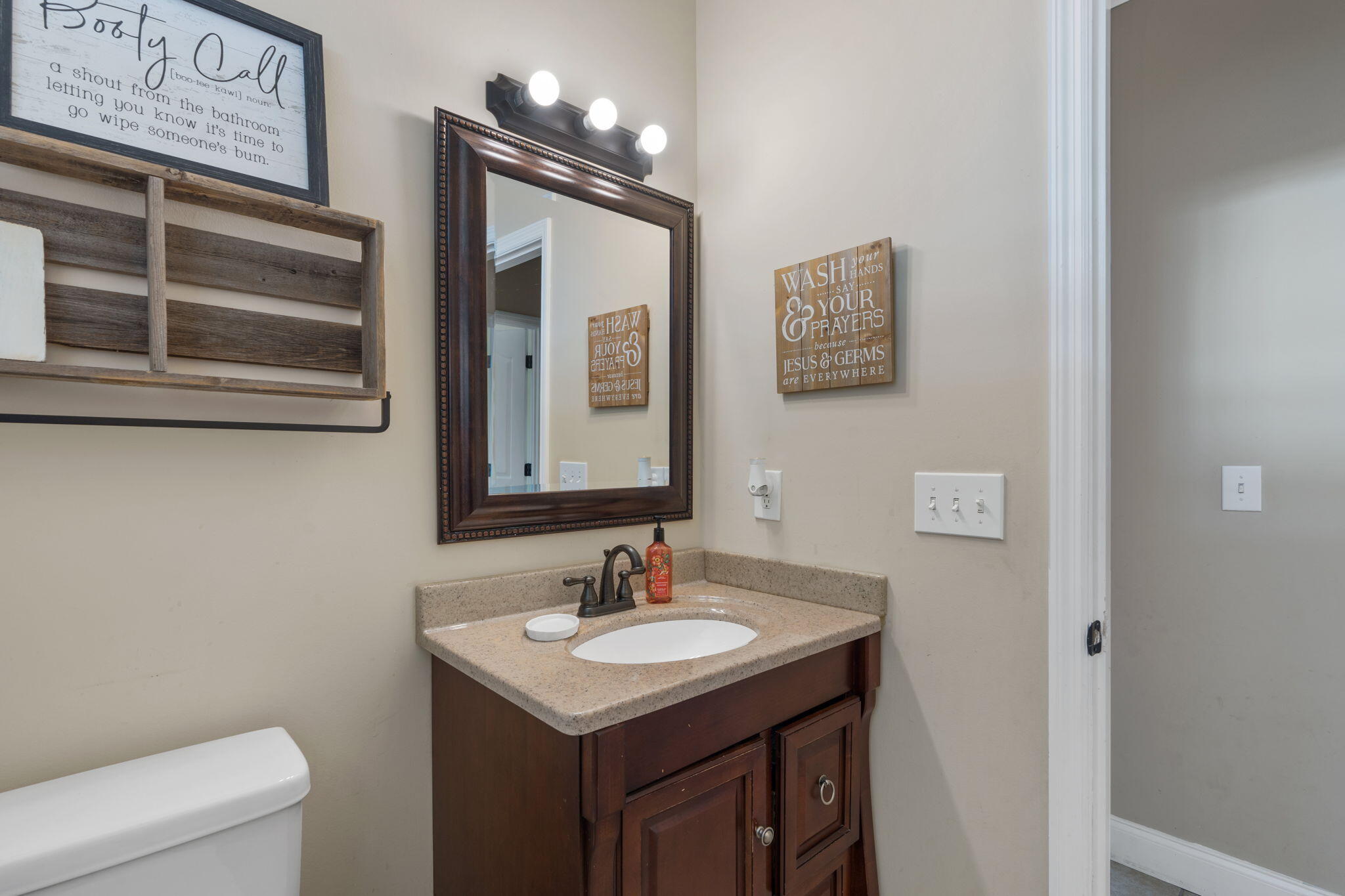 230 NW Silver Springs Trail
