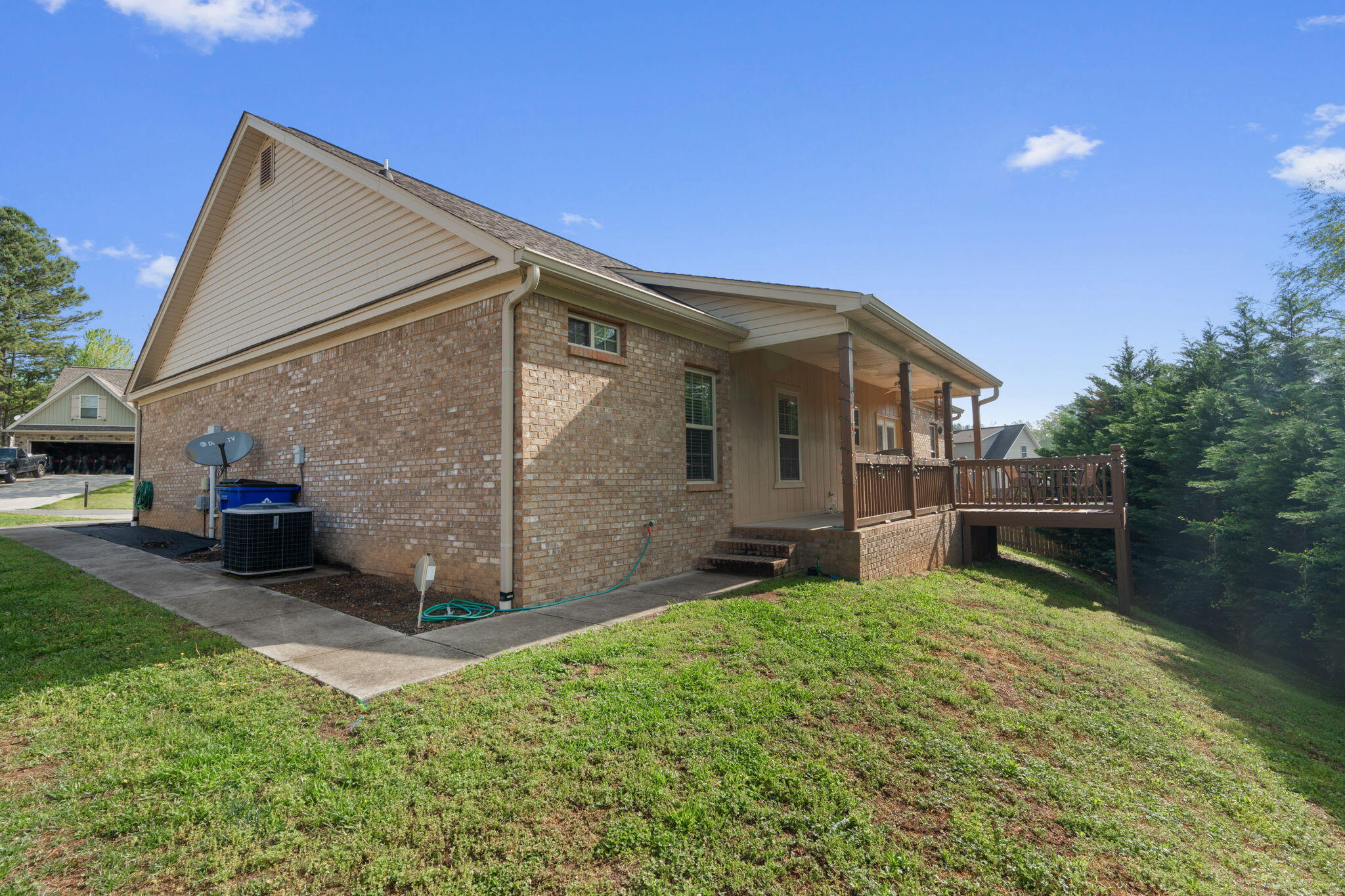 230 NW Silver Springs Trail