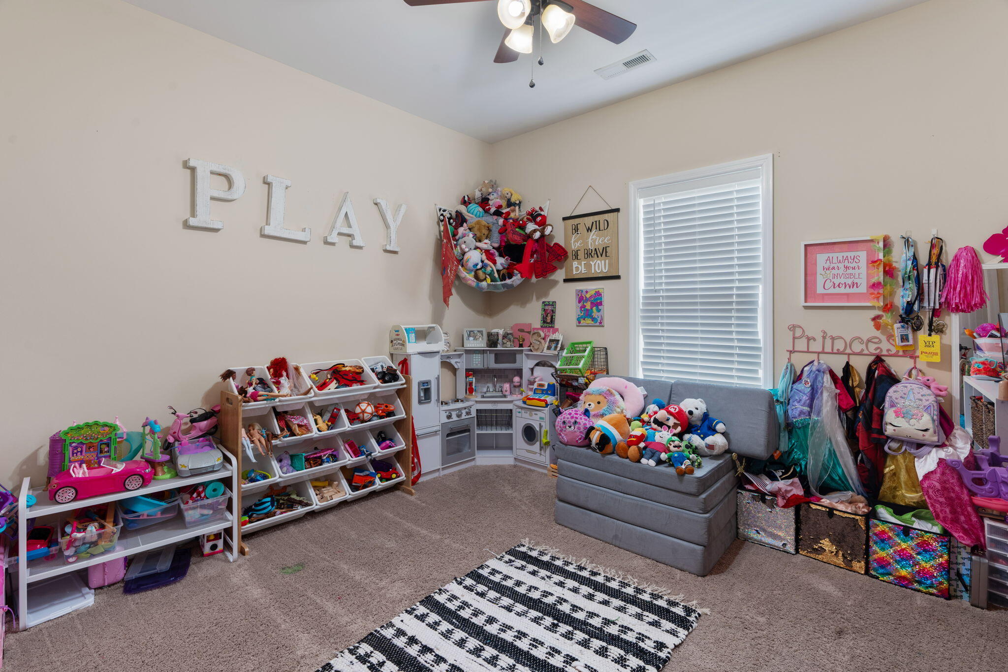 230 NW Silver Springs Trail