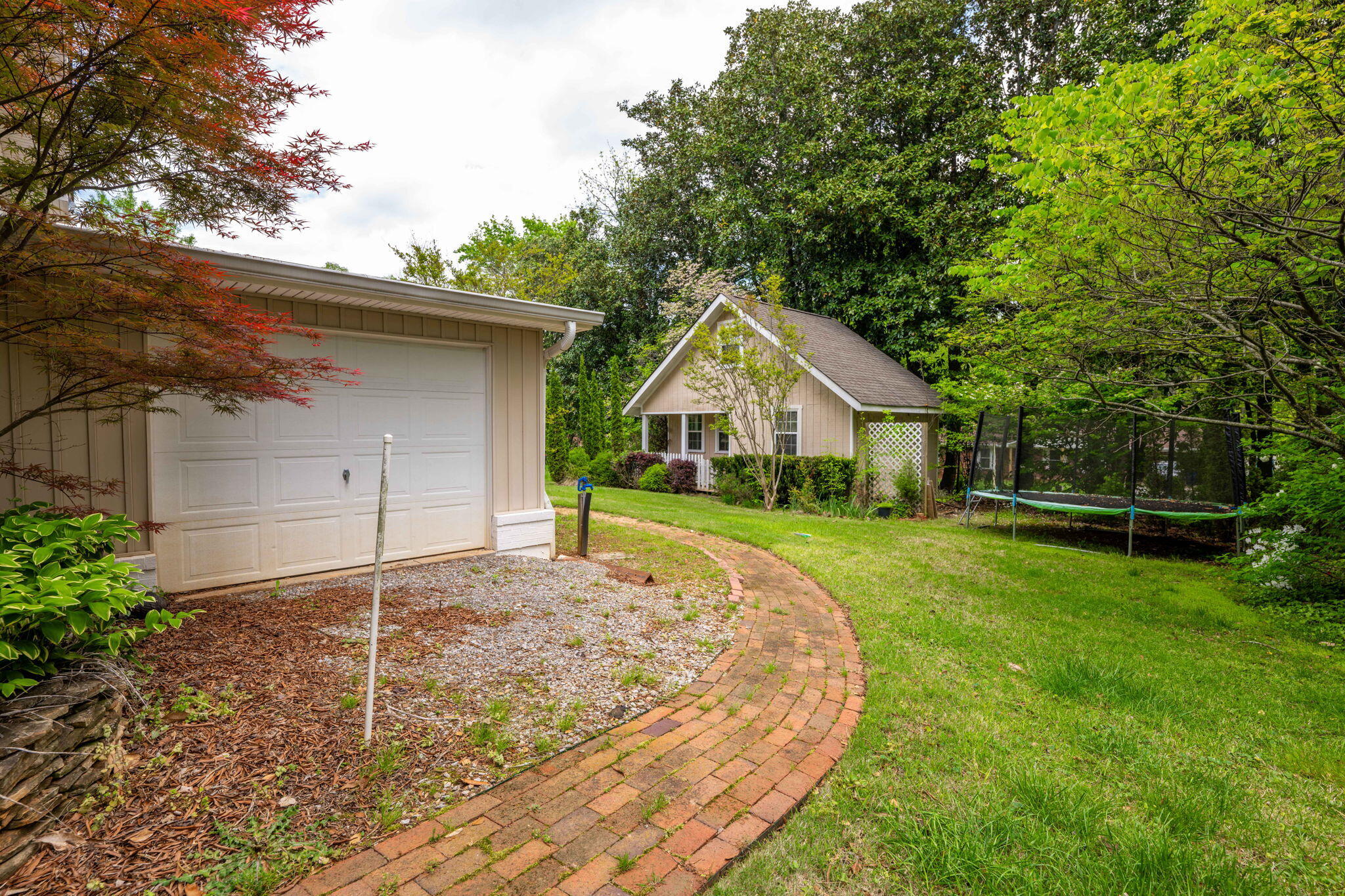 3732 NE Bowman Circle