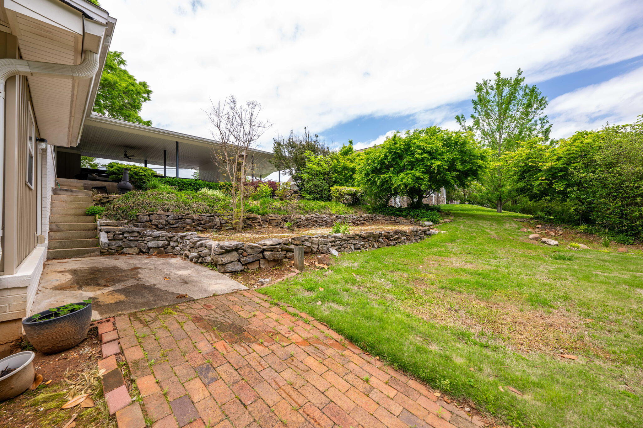 3732 NE Bowman Circle