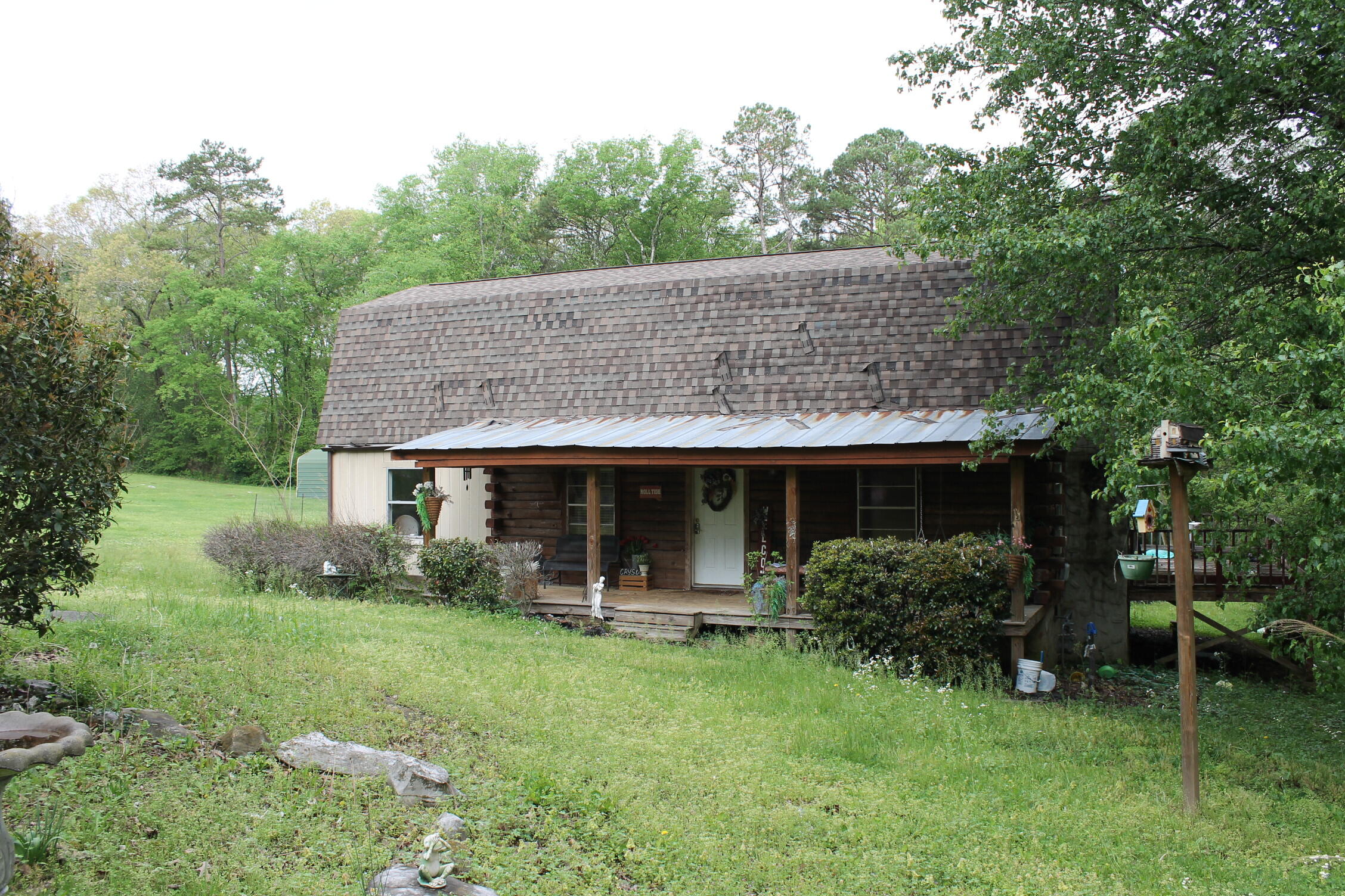 1822 Highway S 341