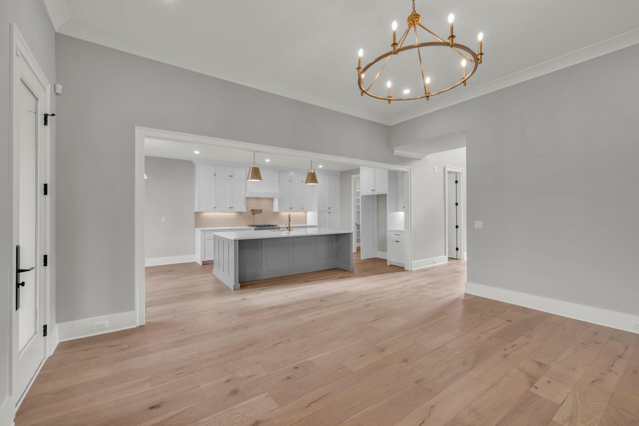 1399 London Woods Way, 20