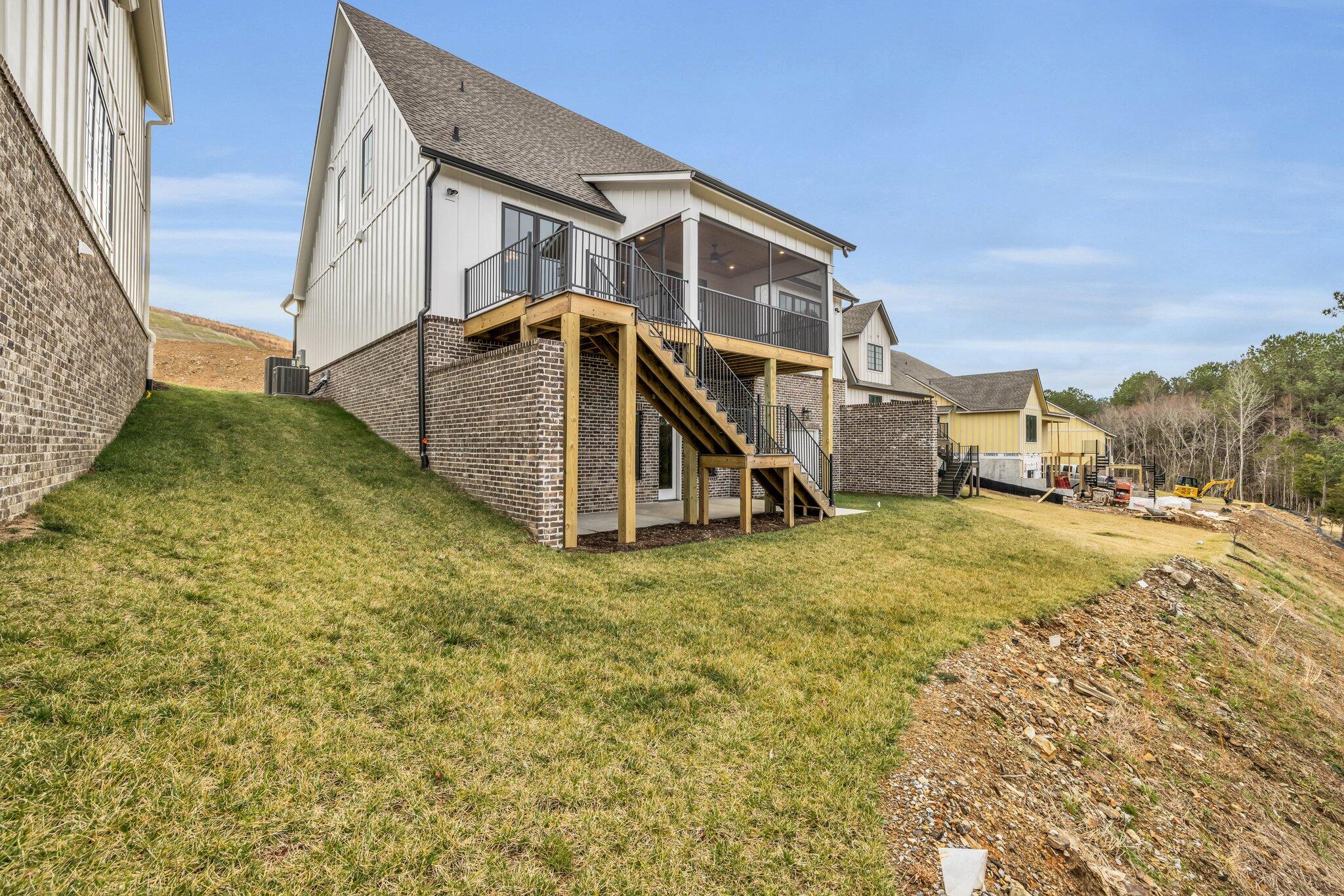 1399 London Woods Way, 20