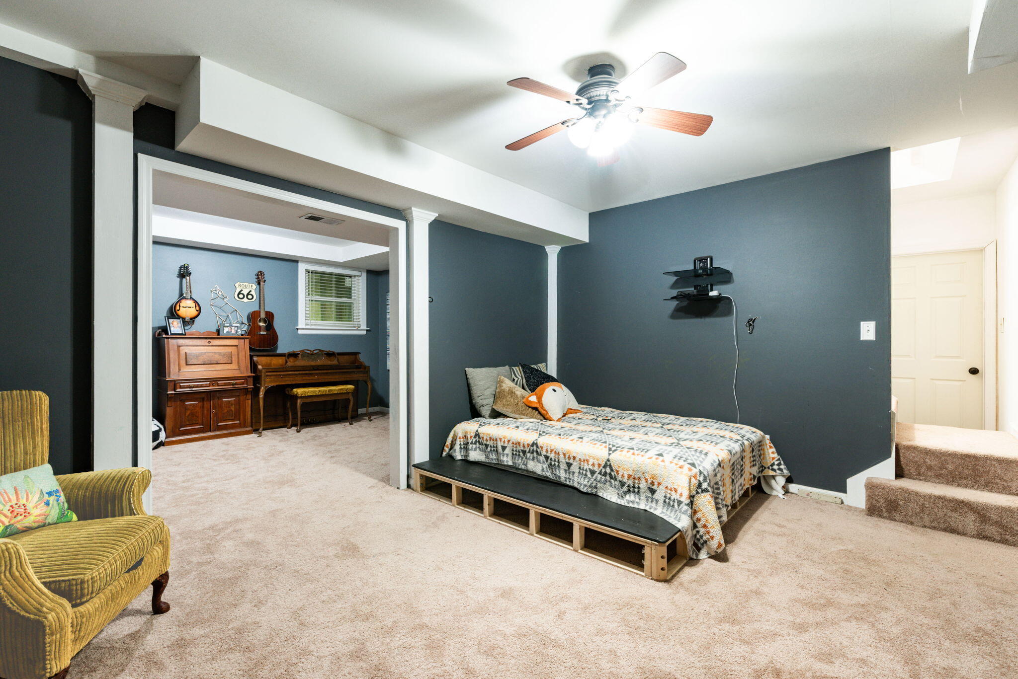 580 Middle View Drive