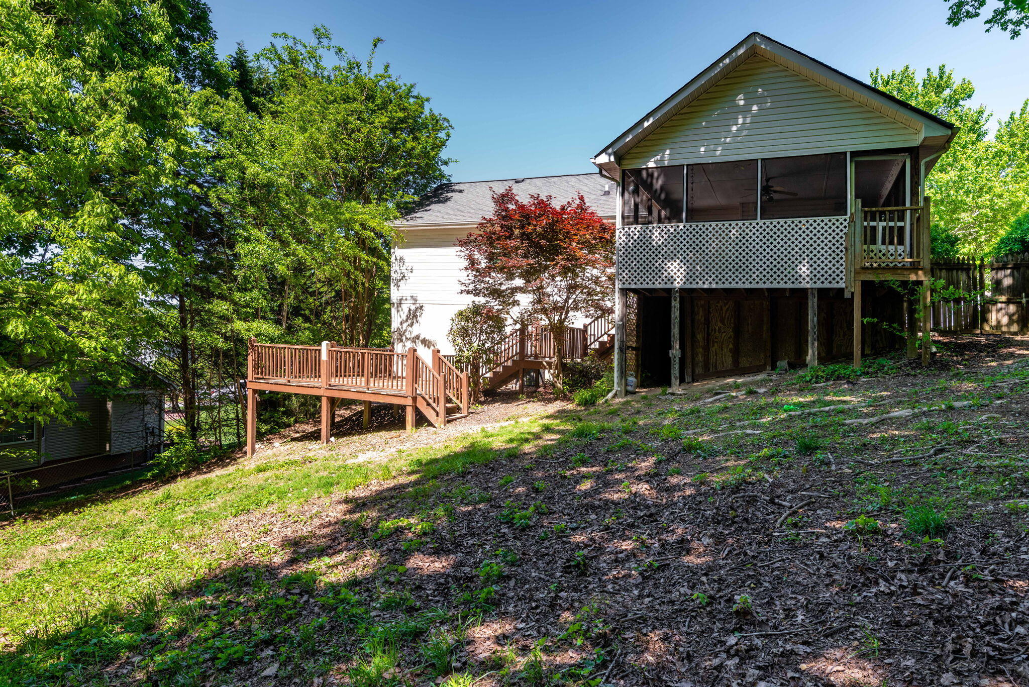 580 Middle View Drive