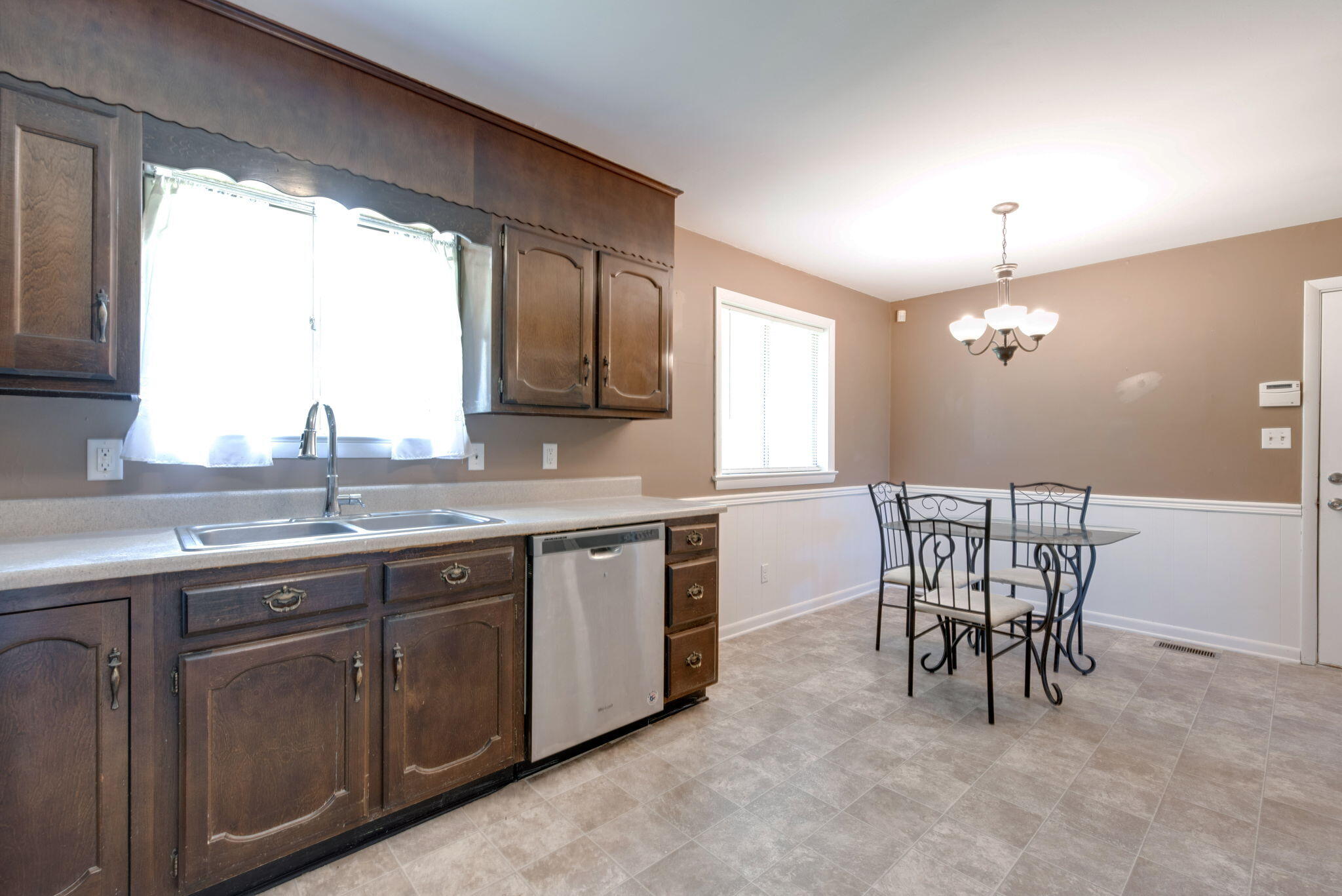 273 Crest Drive