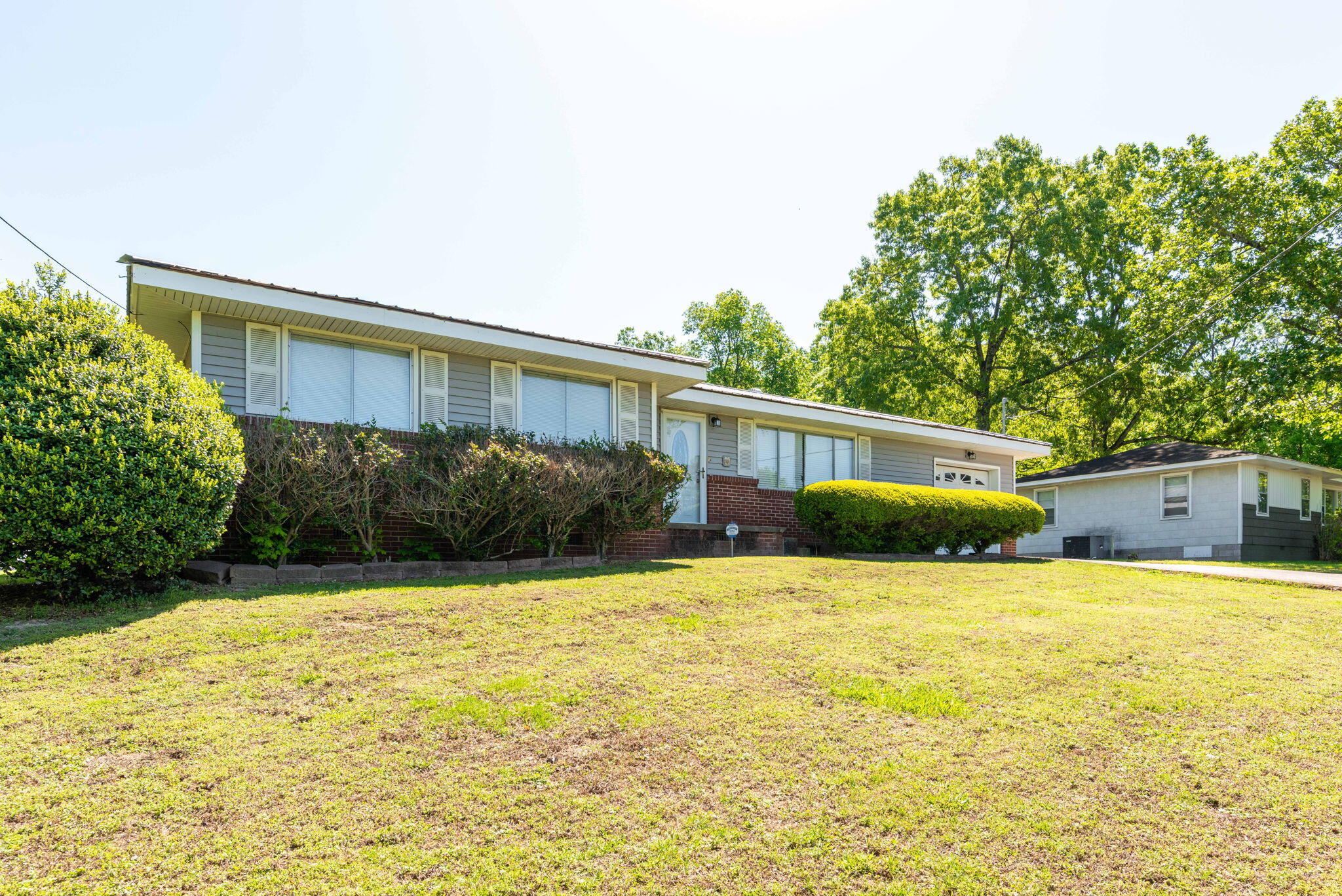 273 Crest Drive