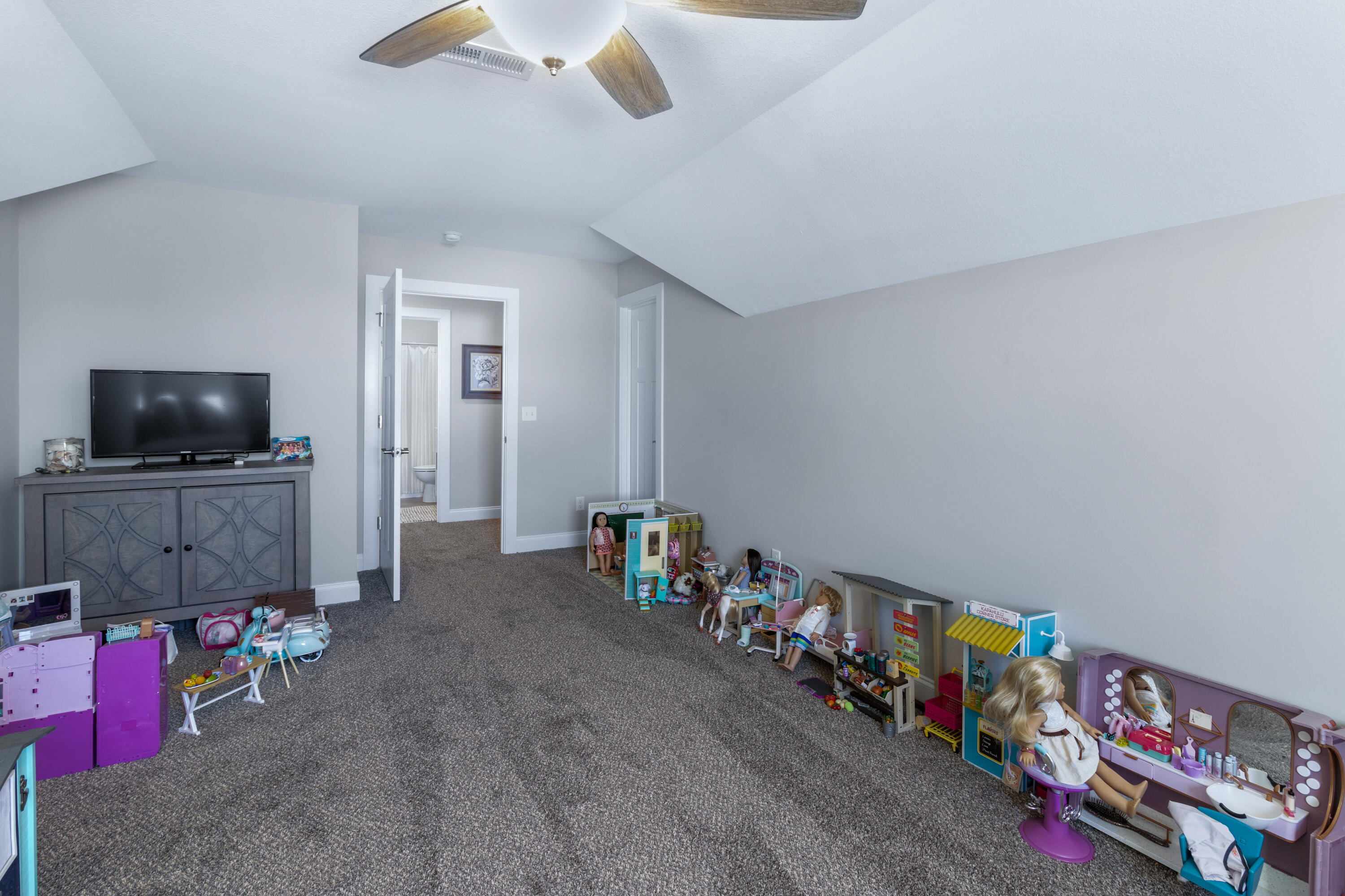7306 Burberry Trail