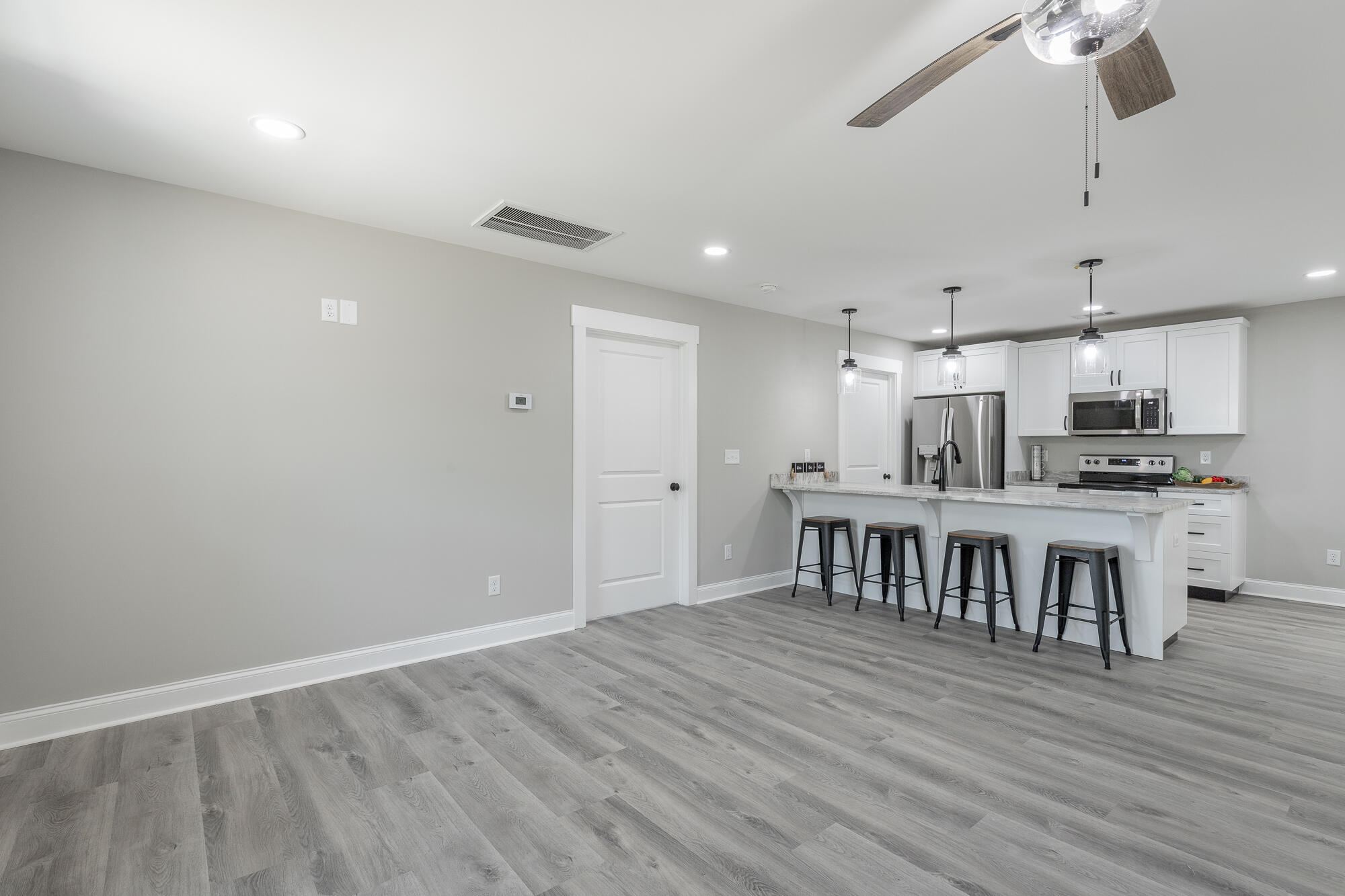 653 Bradley Avenue, LaFayette