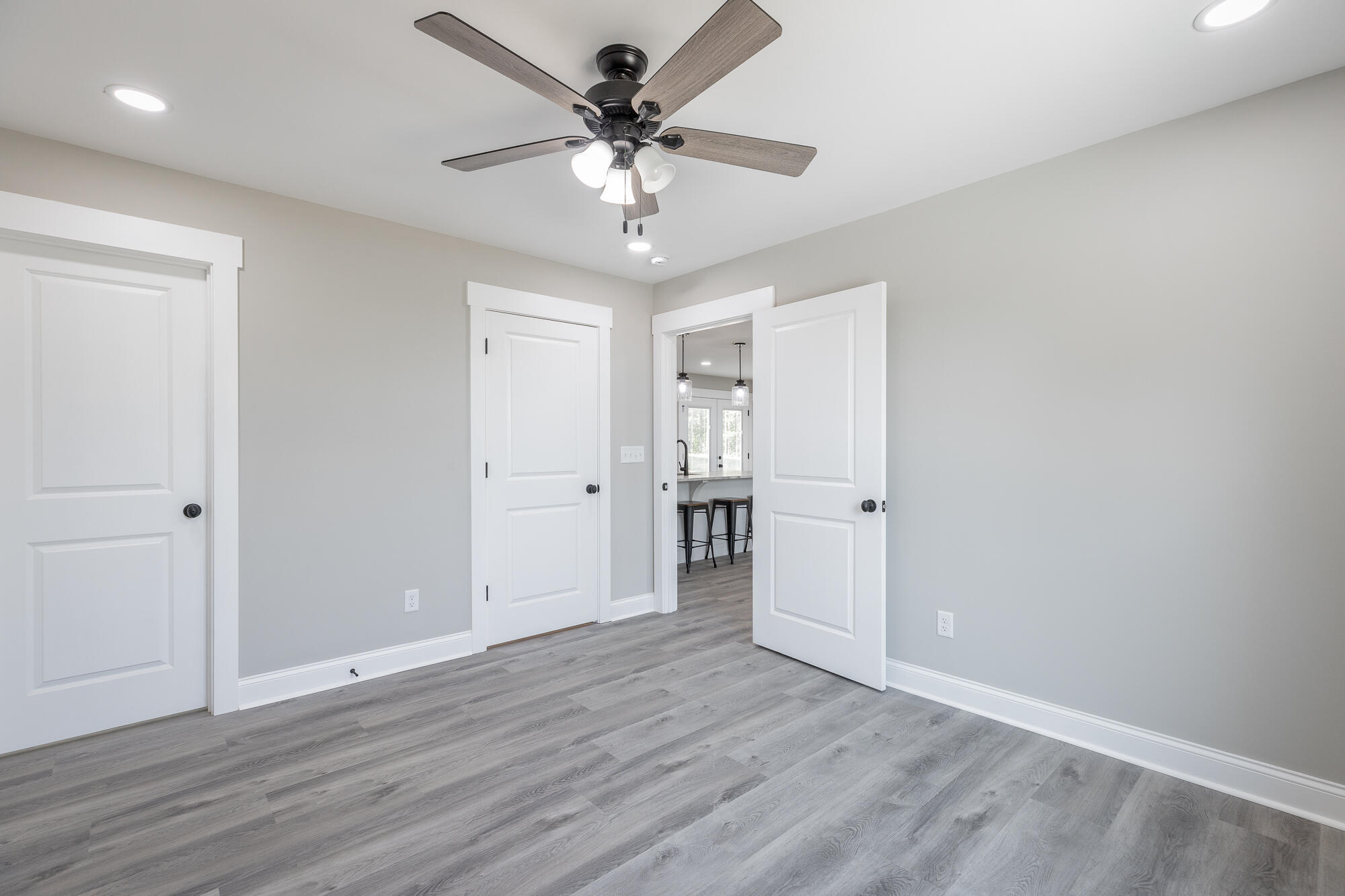 653 Bradley Avenue, LaFayette